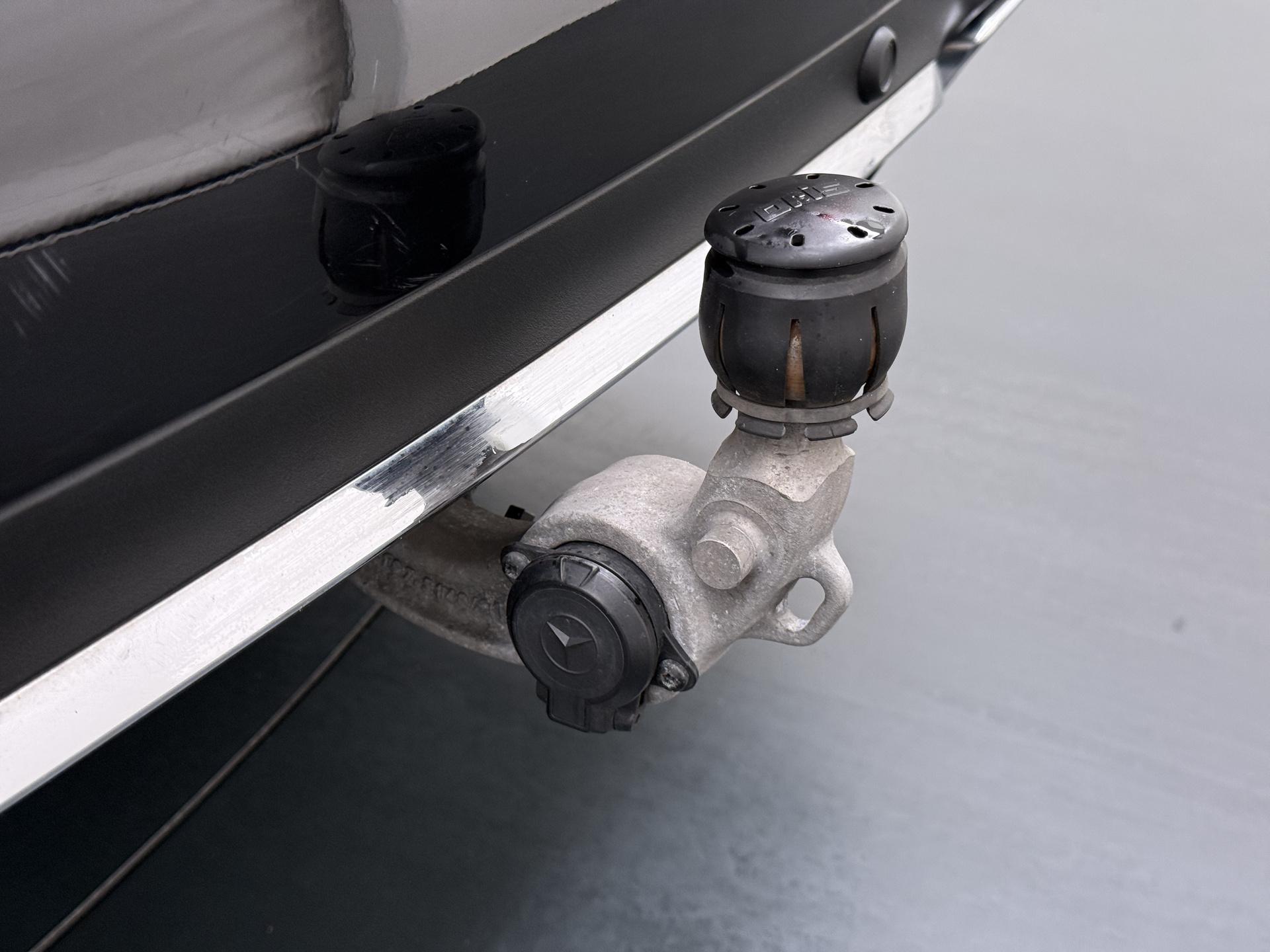 Mercedes-Benz E-klasse Estate 300 d 4MATIC AMG Line 1