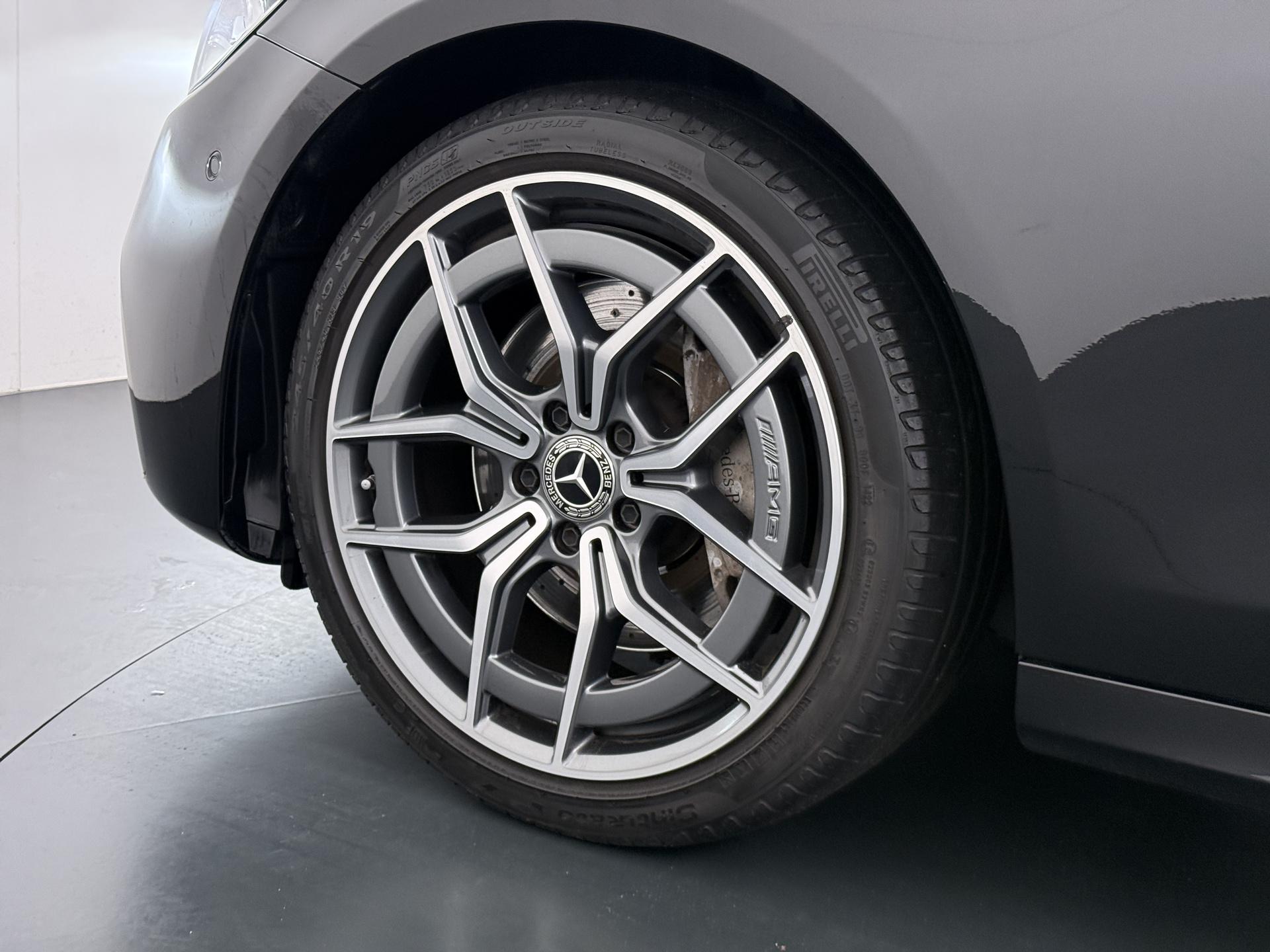 Mercedes-Benz E-klasse Estate 300 d 4MATIC AMG Line 20