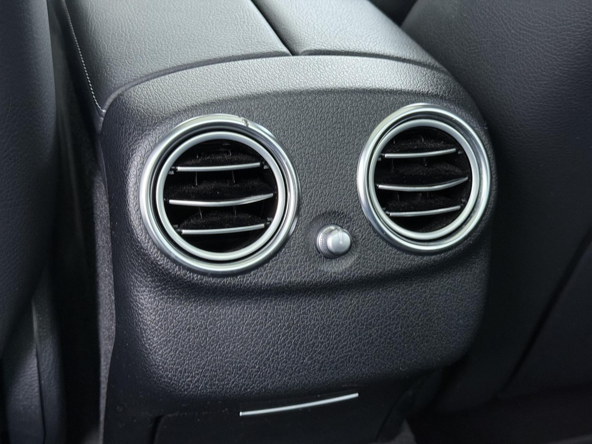 Mercedes-Benz E-klasse Estate 300 d 4MATIC AMG Line 29