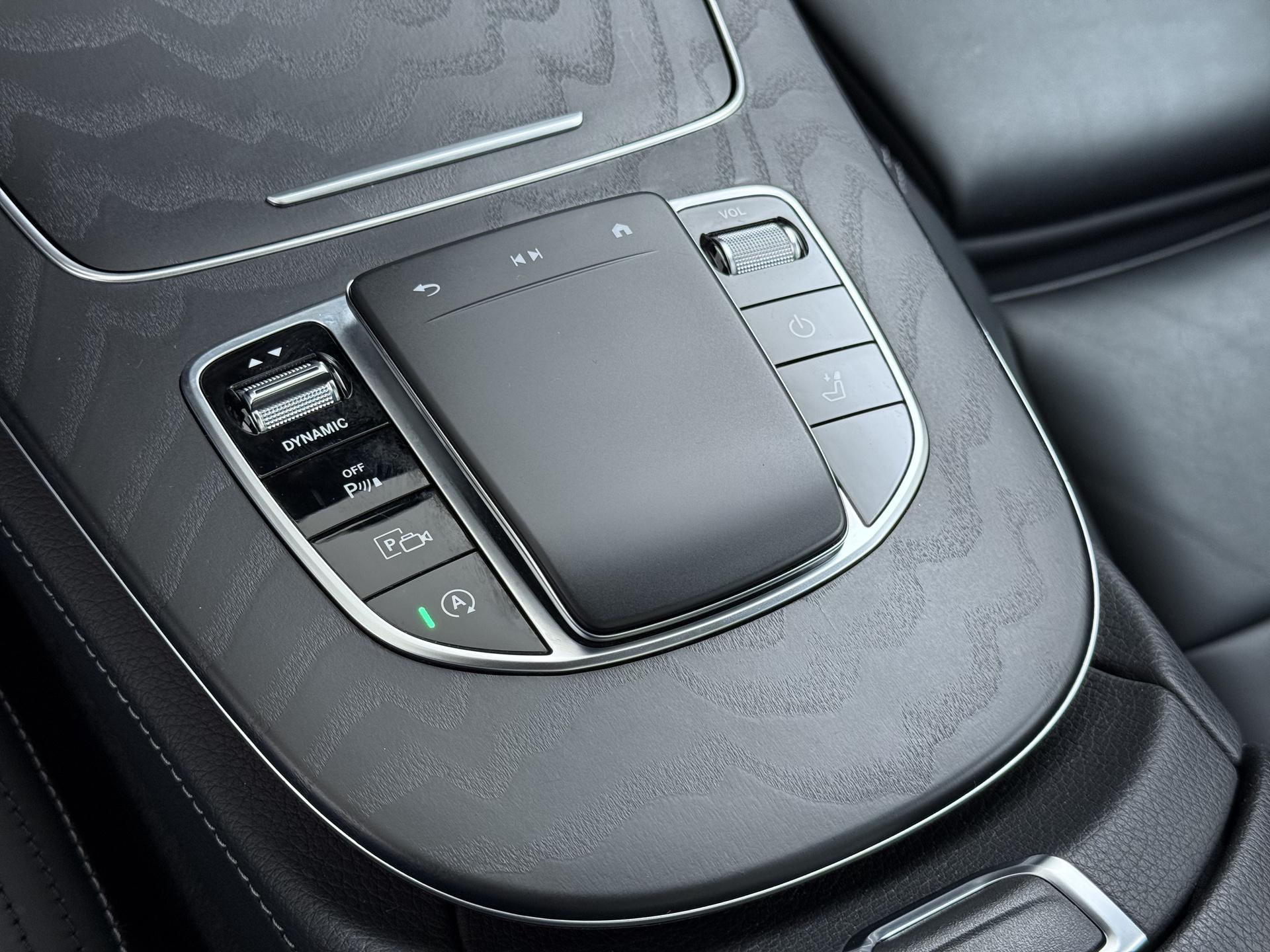 Mercedes-Benz E-klasse Estate 300 d 4MATIC AMG Line 46