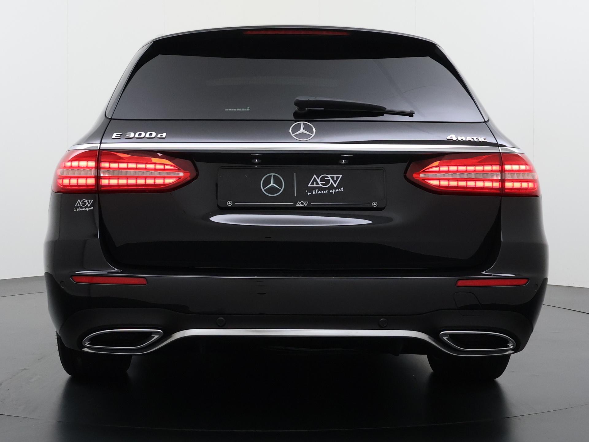 Mercedes-Benz E-klasse Estate 300 d 4MATIC AMG Line 6