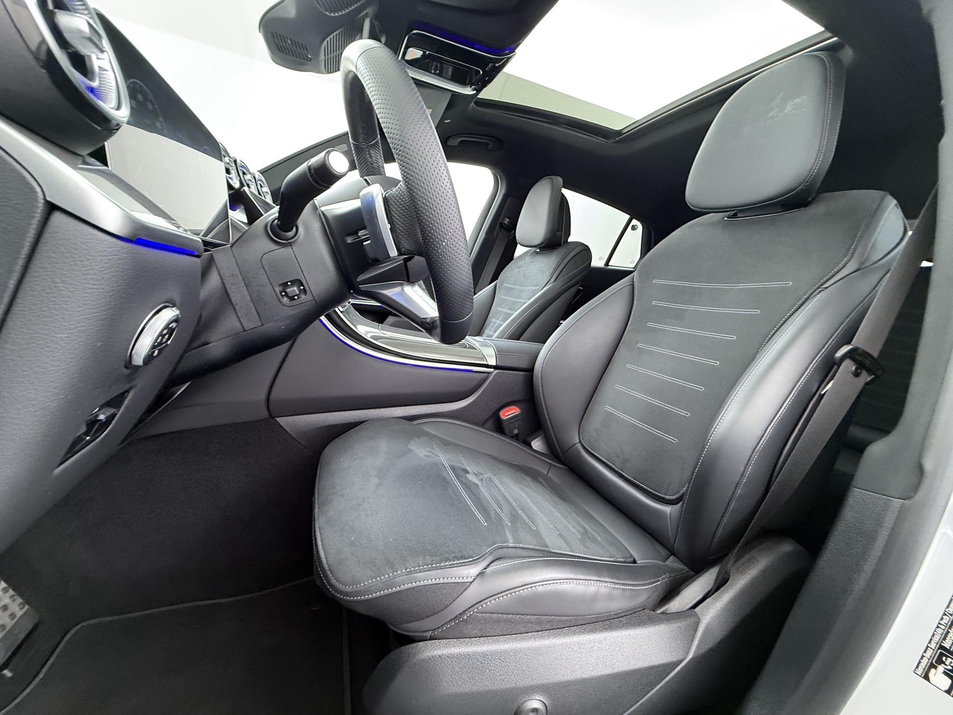 Mercedes-Benz GLC-klasse Coupé 300e 4MATIC AMG Line 26