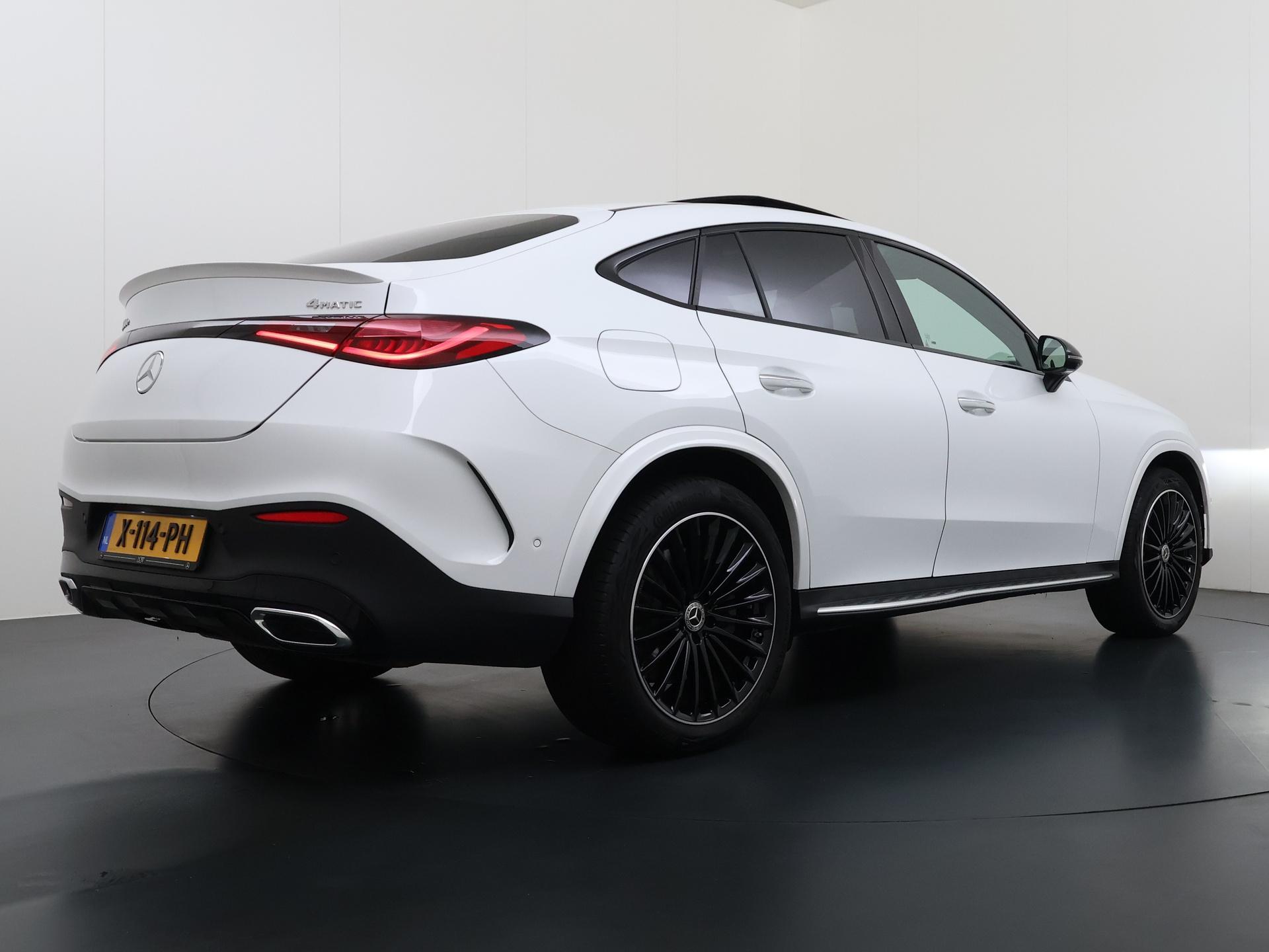 Mercedes-Benz GLC-klasse Coupé 300e 4MATIC AMG Line 8