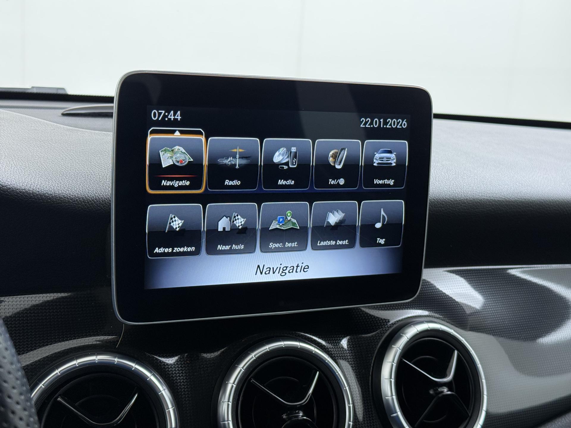 Mercedes-Benz CLA-klasse 180 Ambition 15