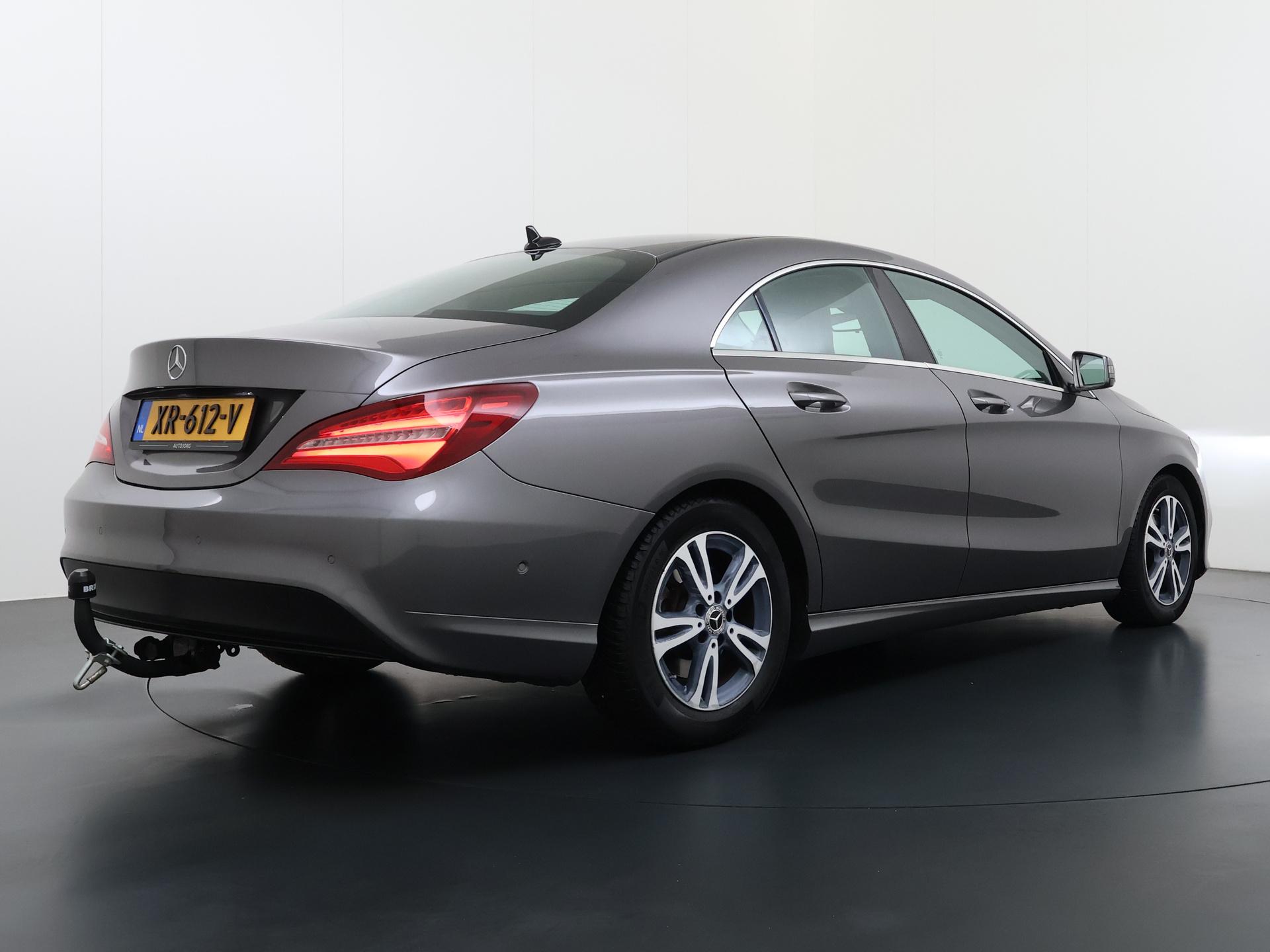Mercedes-Benz CLA-klasse 180 Ambition 2