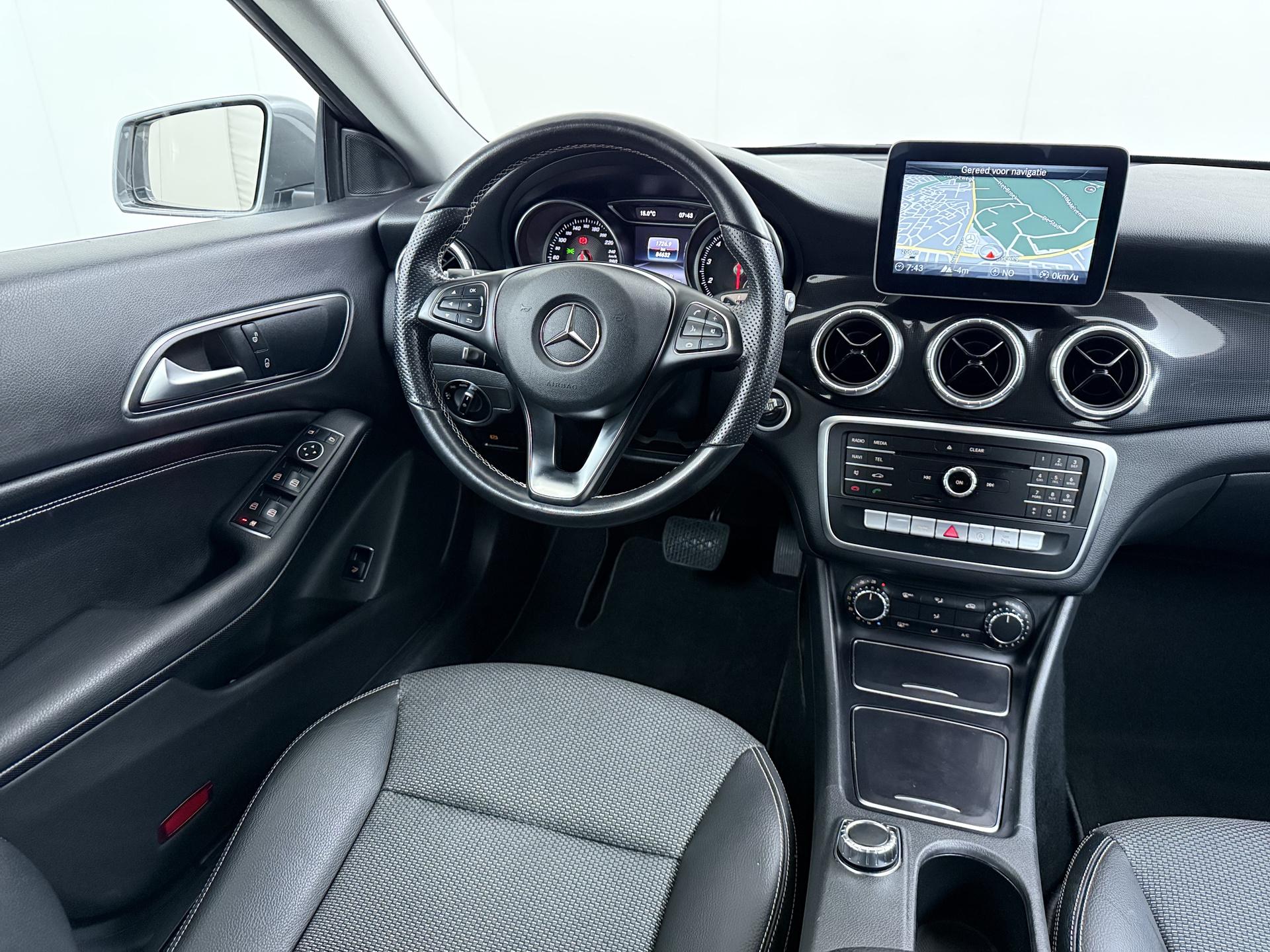 Mercedes-Benz CLA-klasse 180 Ambition 20