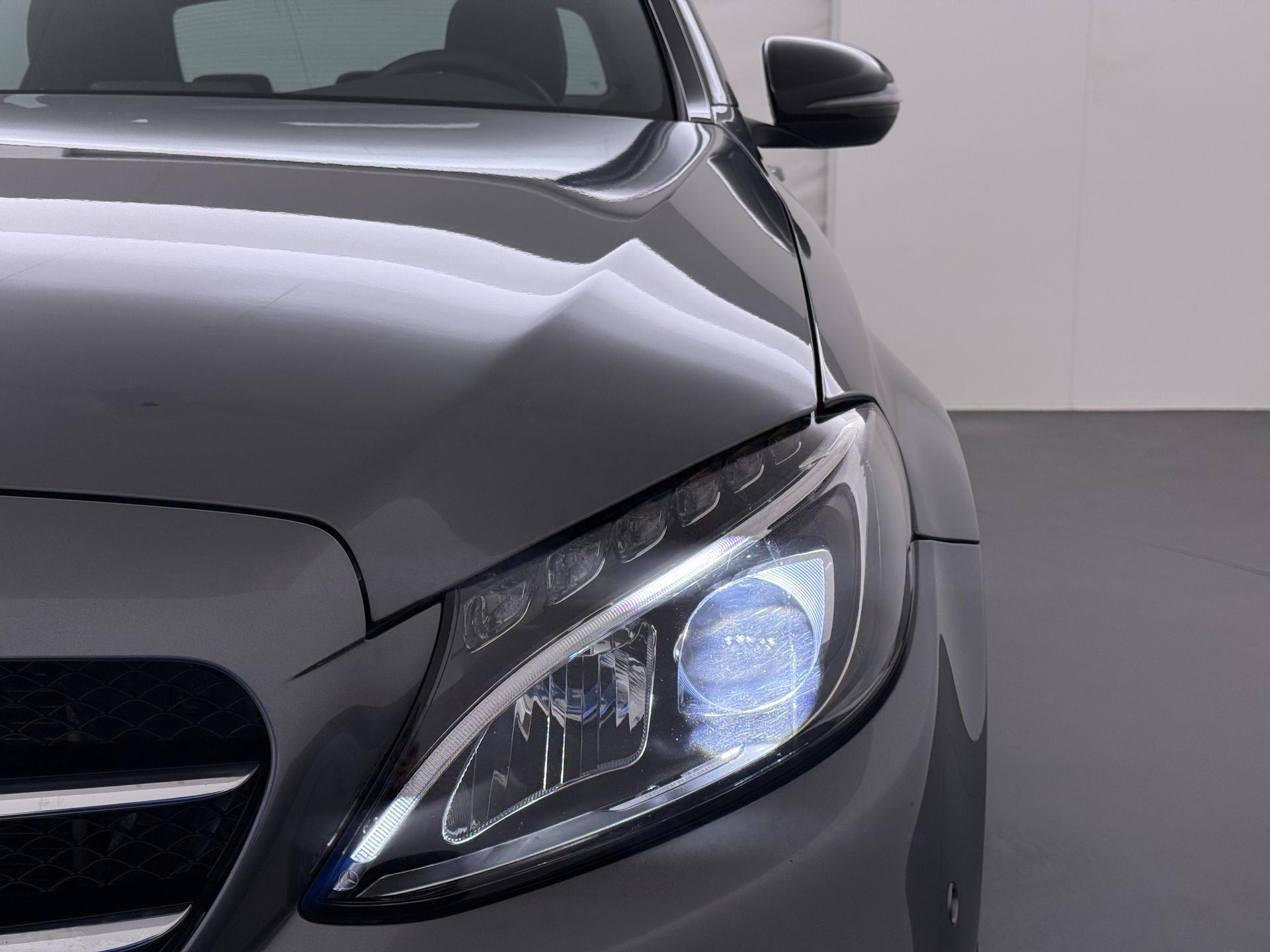 Mercedes-Benz C-klasse 180 AMG Sport Edition 16