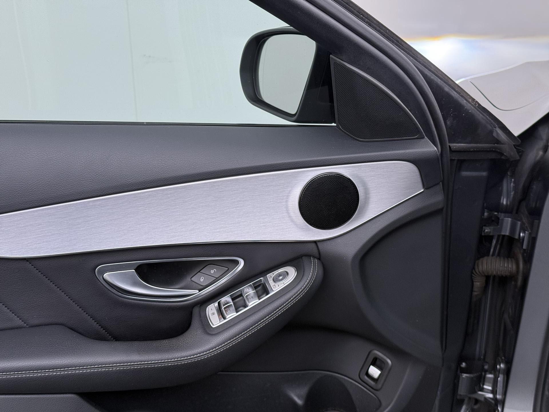 Mercedes-Benz C-klasse 180 AMG Sport Edition 18