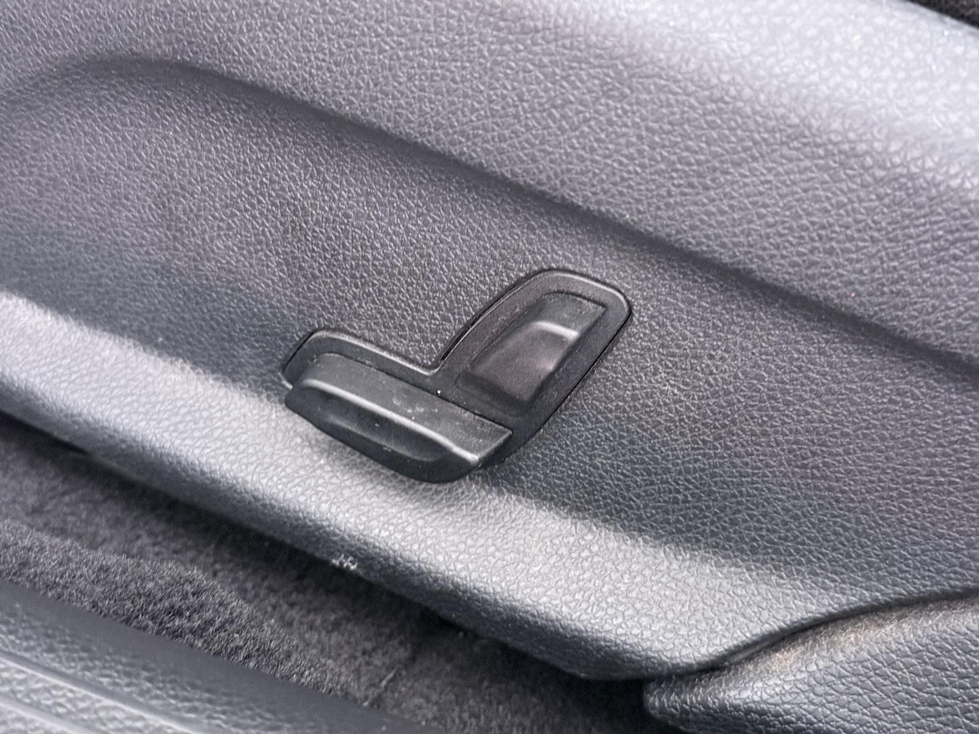 Mercedes-Benz C-klasse 180 AMG Sport Edition 19