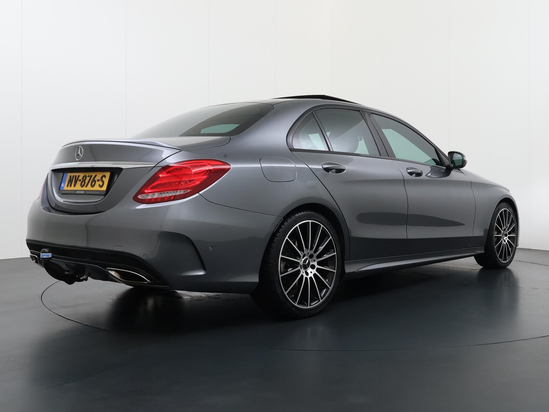 Mercedes-Benz C-klasse 180 AMG Sport Edition 2