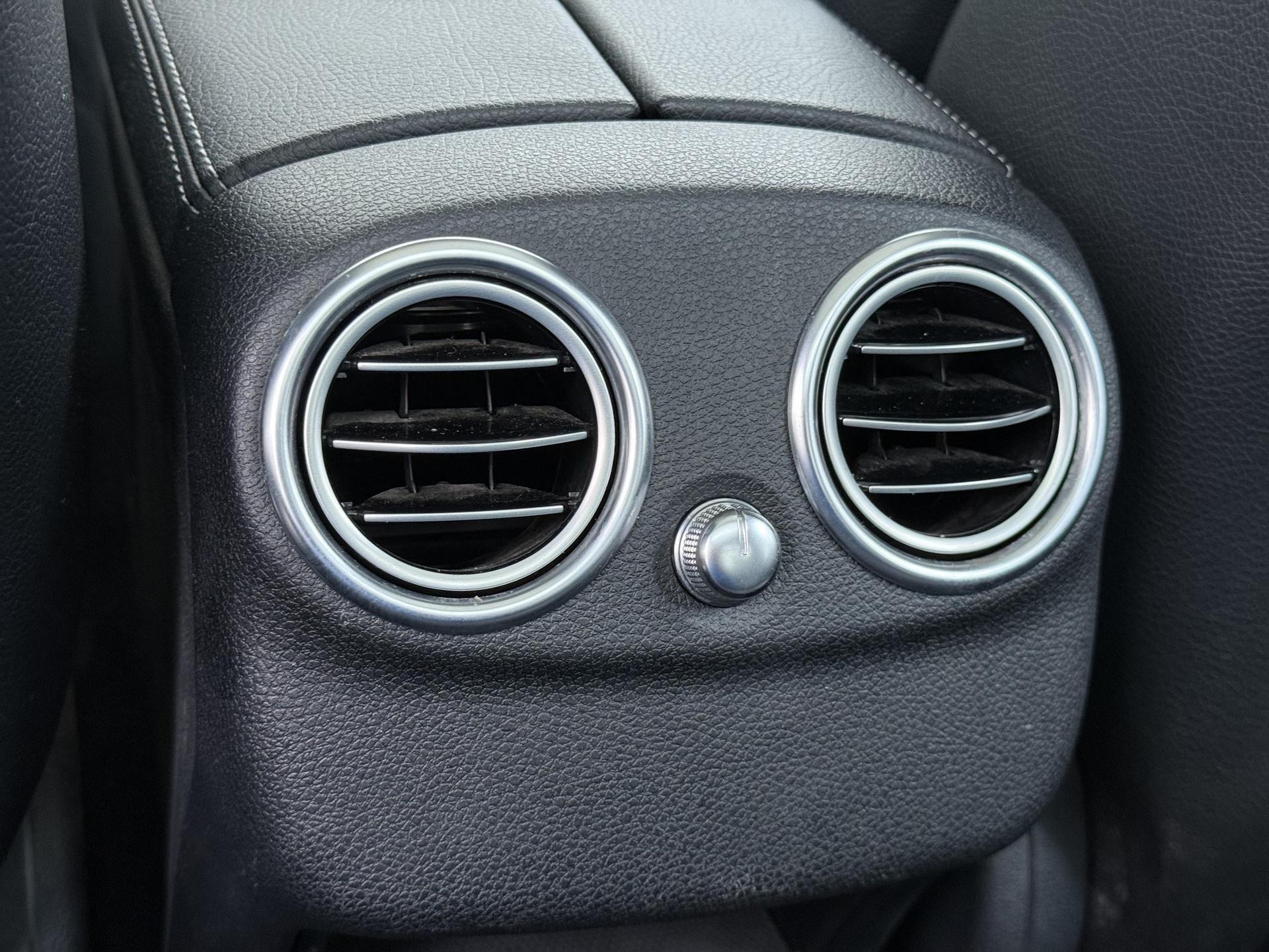 Mercedes-Benz C-klasse 180 AMG Sport Edition 23