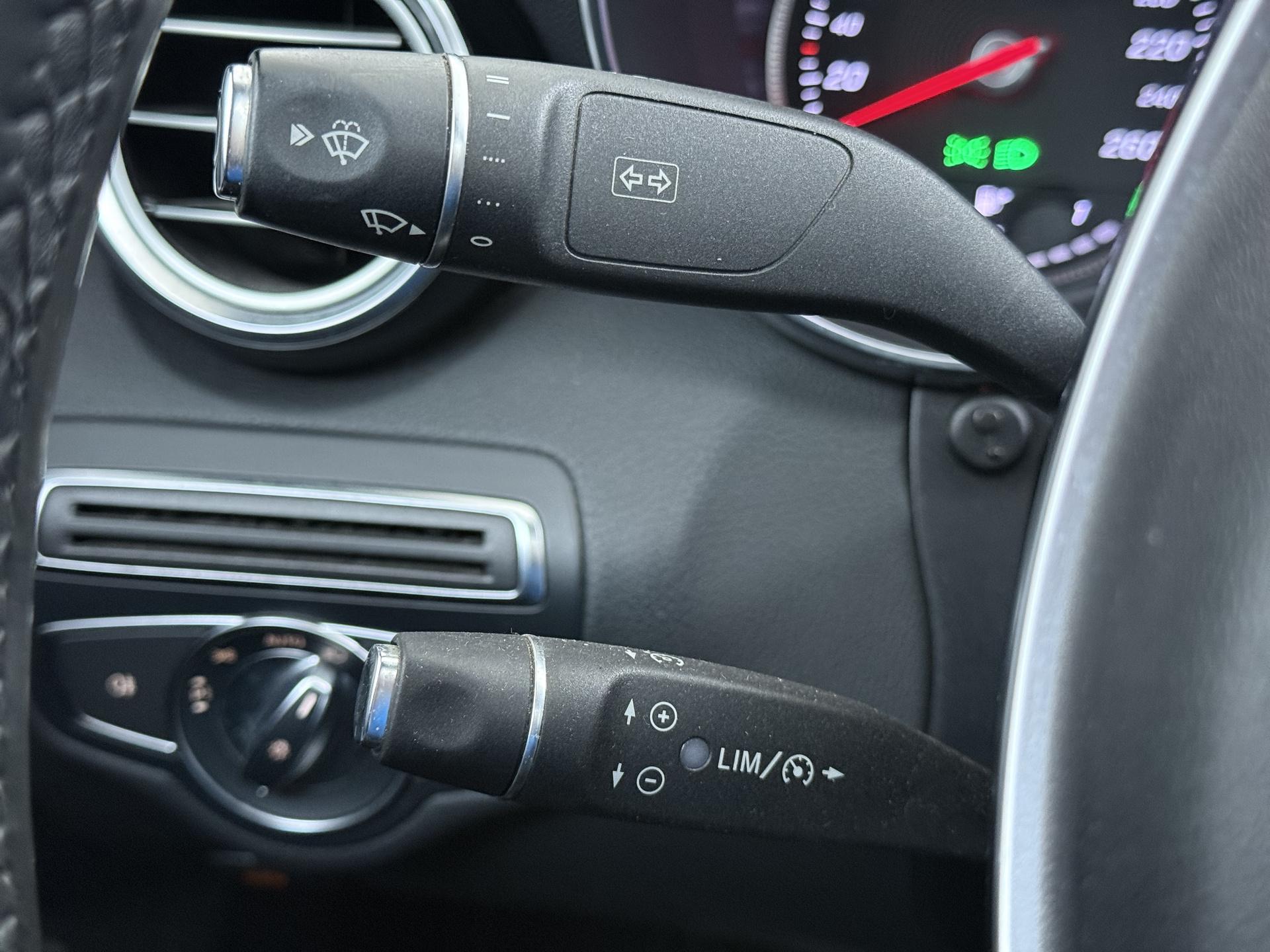 Mercedes-Benz C-klasse 180 AMG Sport Edition 26