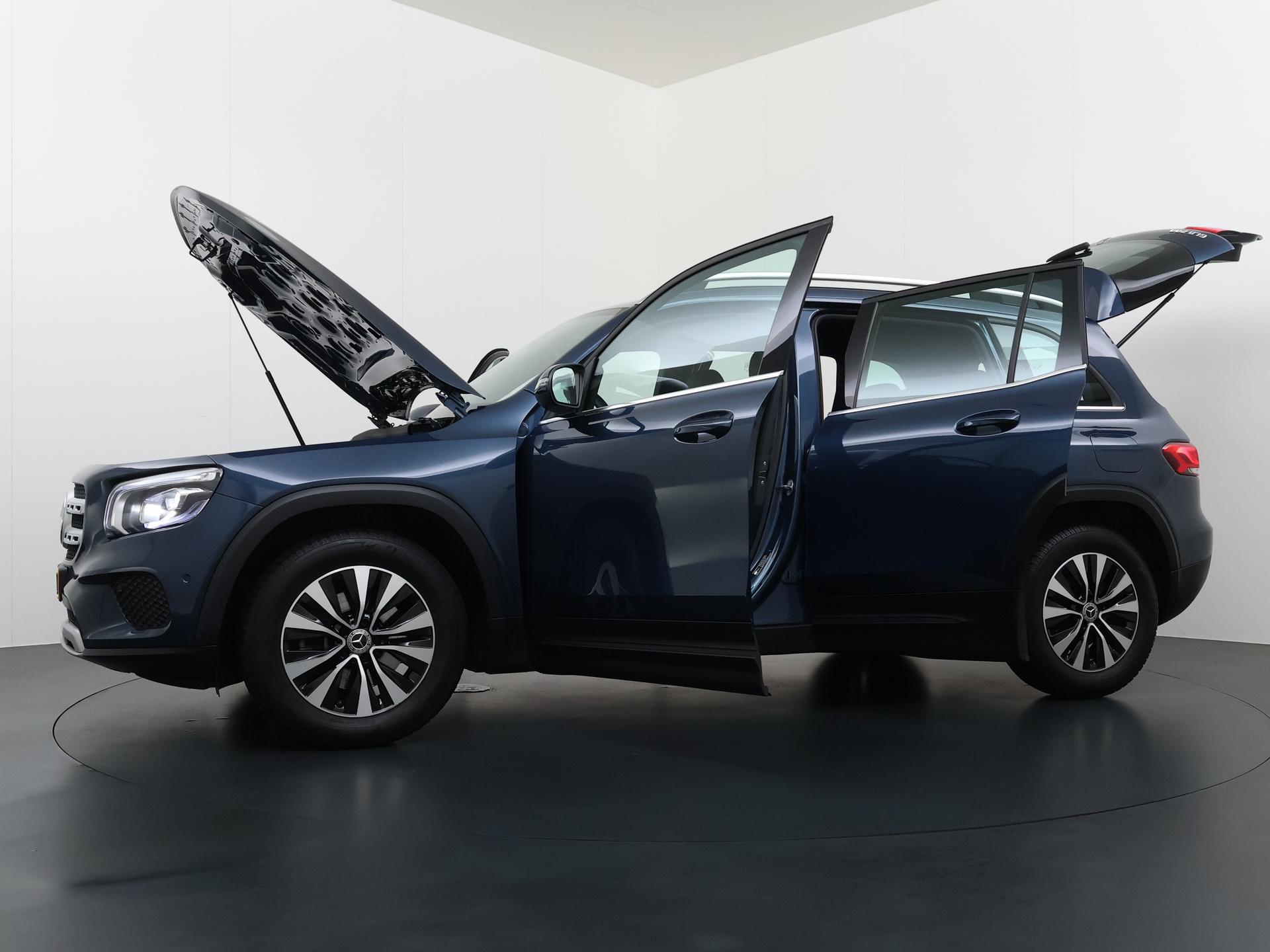 Mercedes-Benz GLB 200 Style Plus Business Solution 15