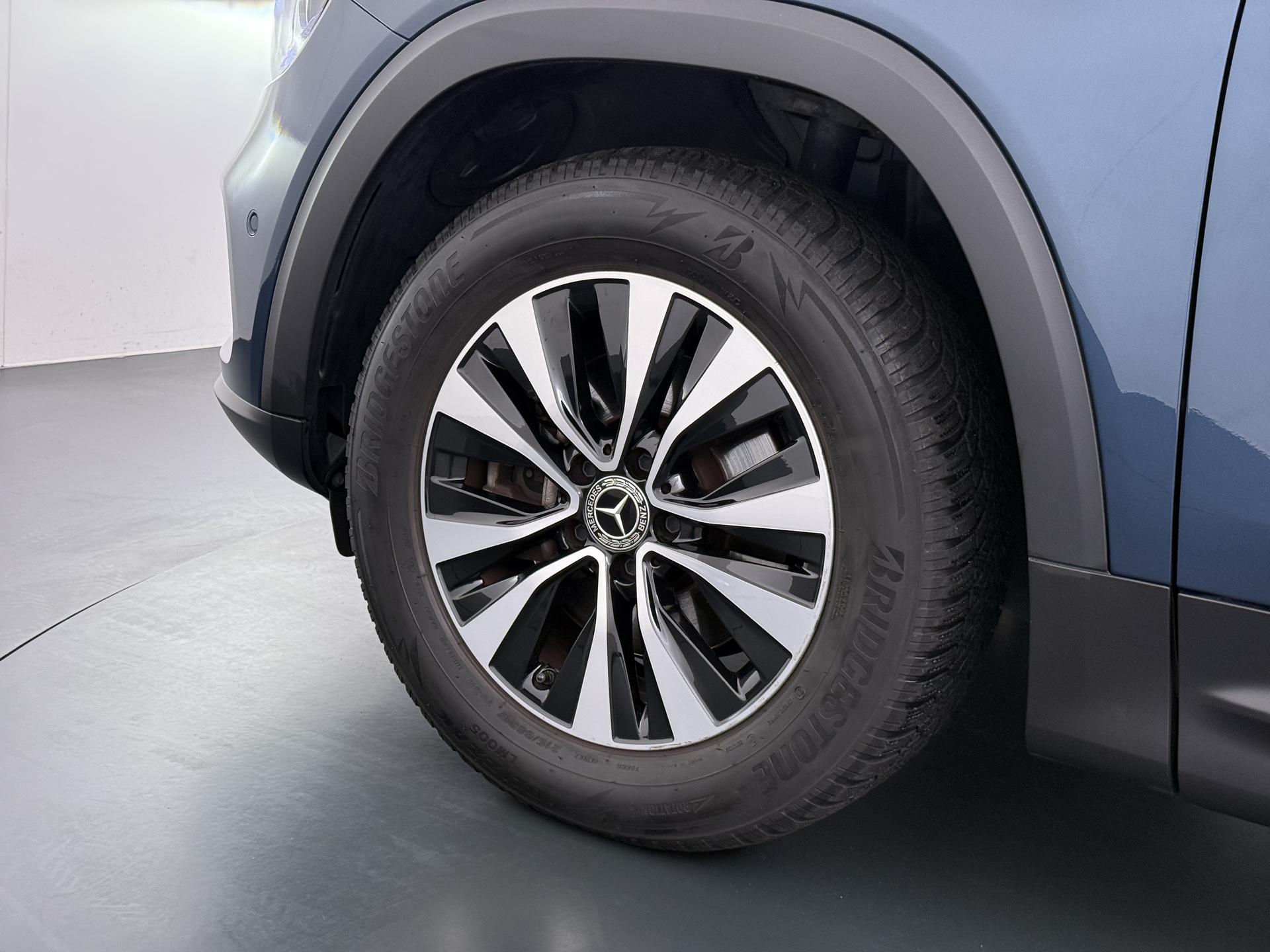 Mercedes-Benz GLB 200 Style Plus Business Solution 19