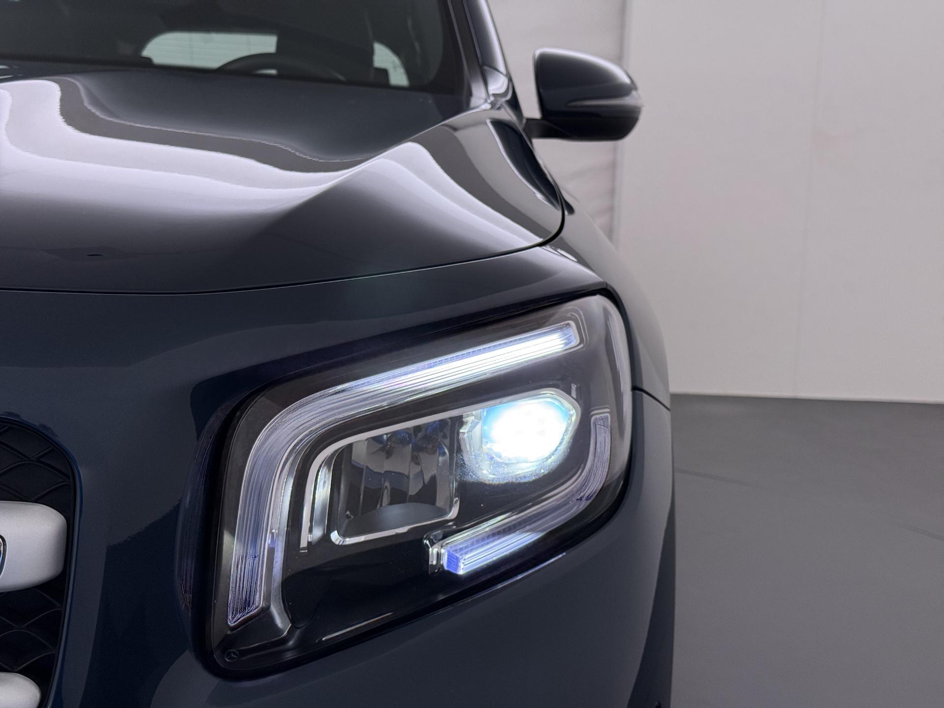 Mercedes-Benz GLB 200 Style Plus Business Solution 20