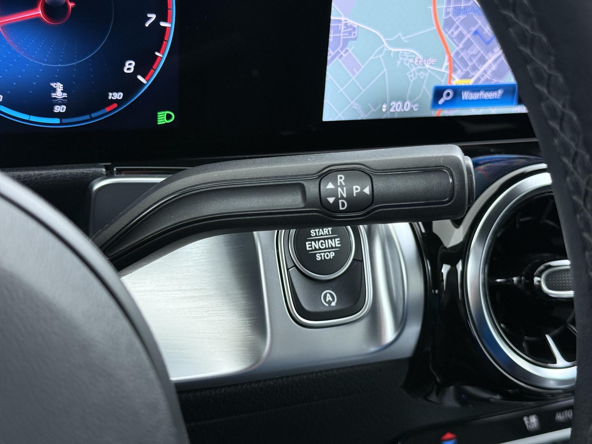 Mercedes-Benz GLB 200 Style Plus Business Solution 29