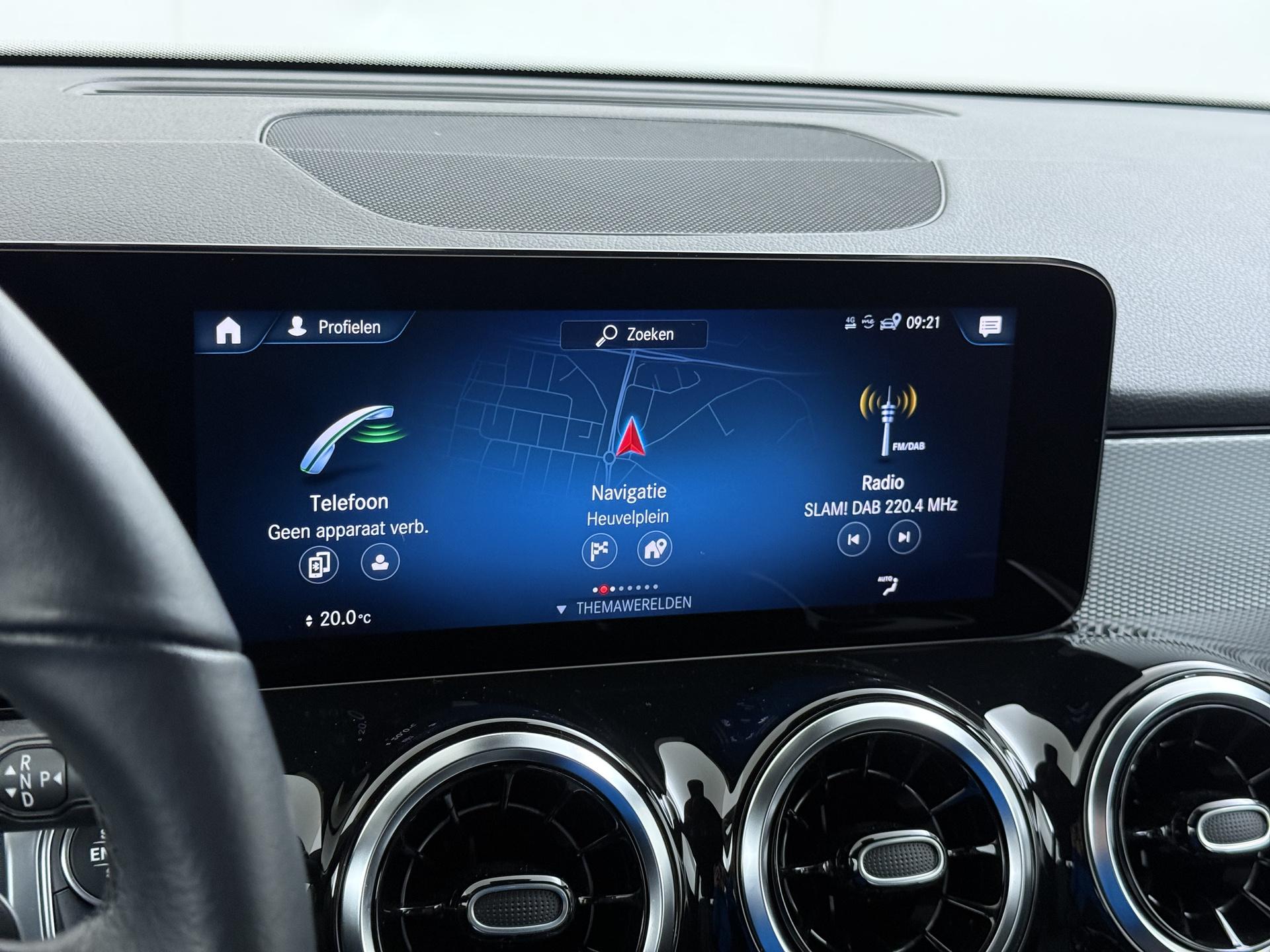 Mercedes-Benz GLB 200 Style Plus Business Solution 33