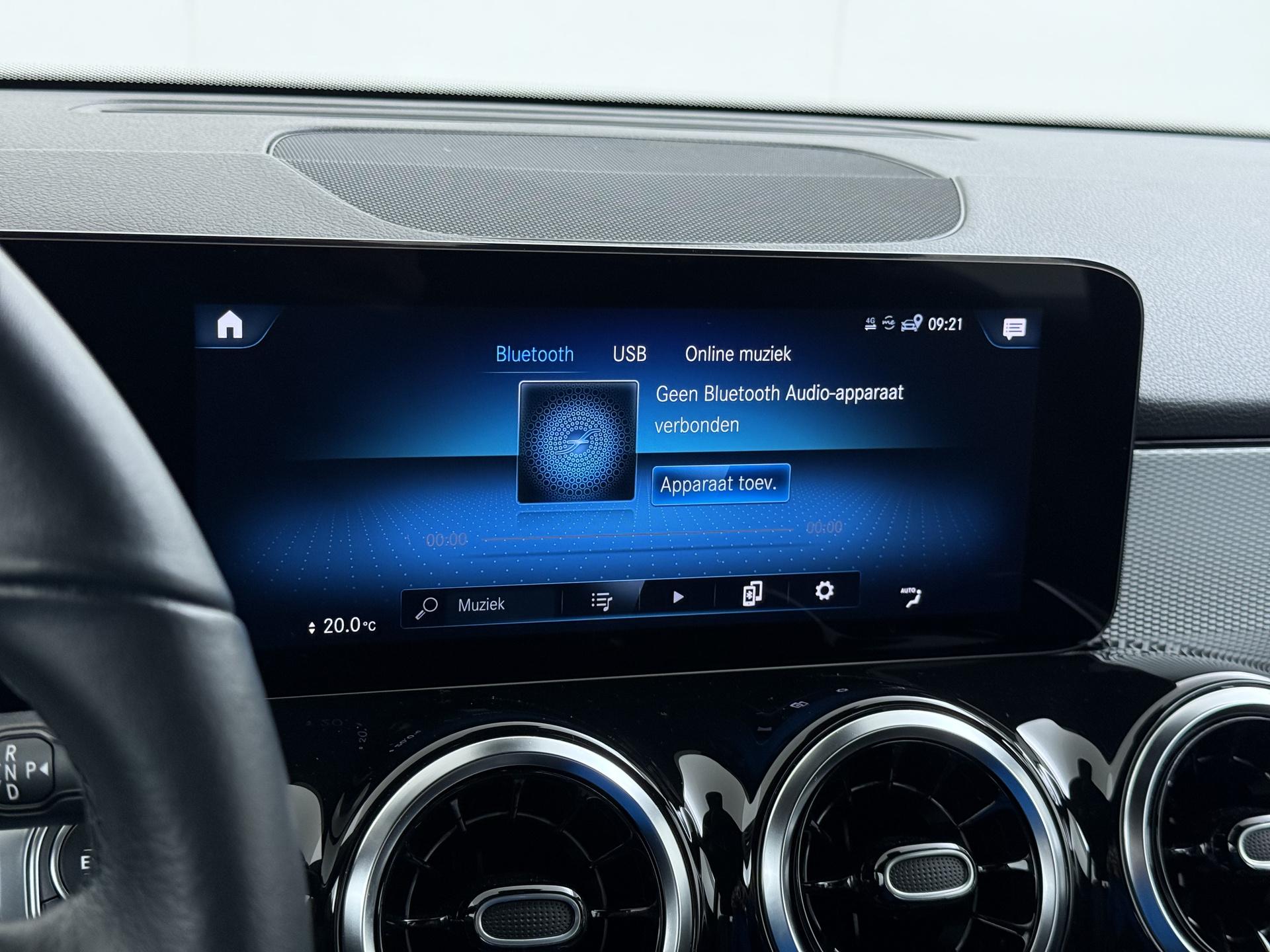 Mercedes-Benz GLB 200 Style Plus Business Solution 39