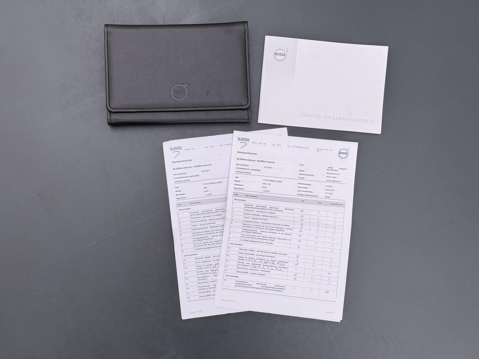 Volvo V60 2.0 D2 Momentum Business 10