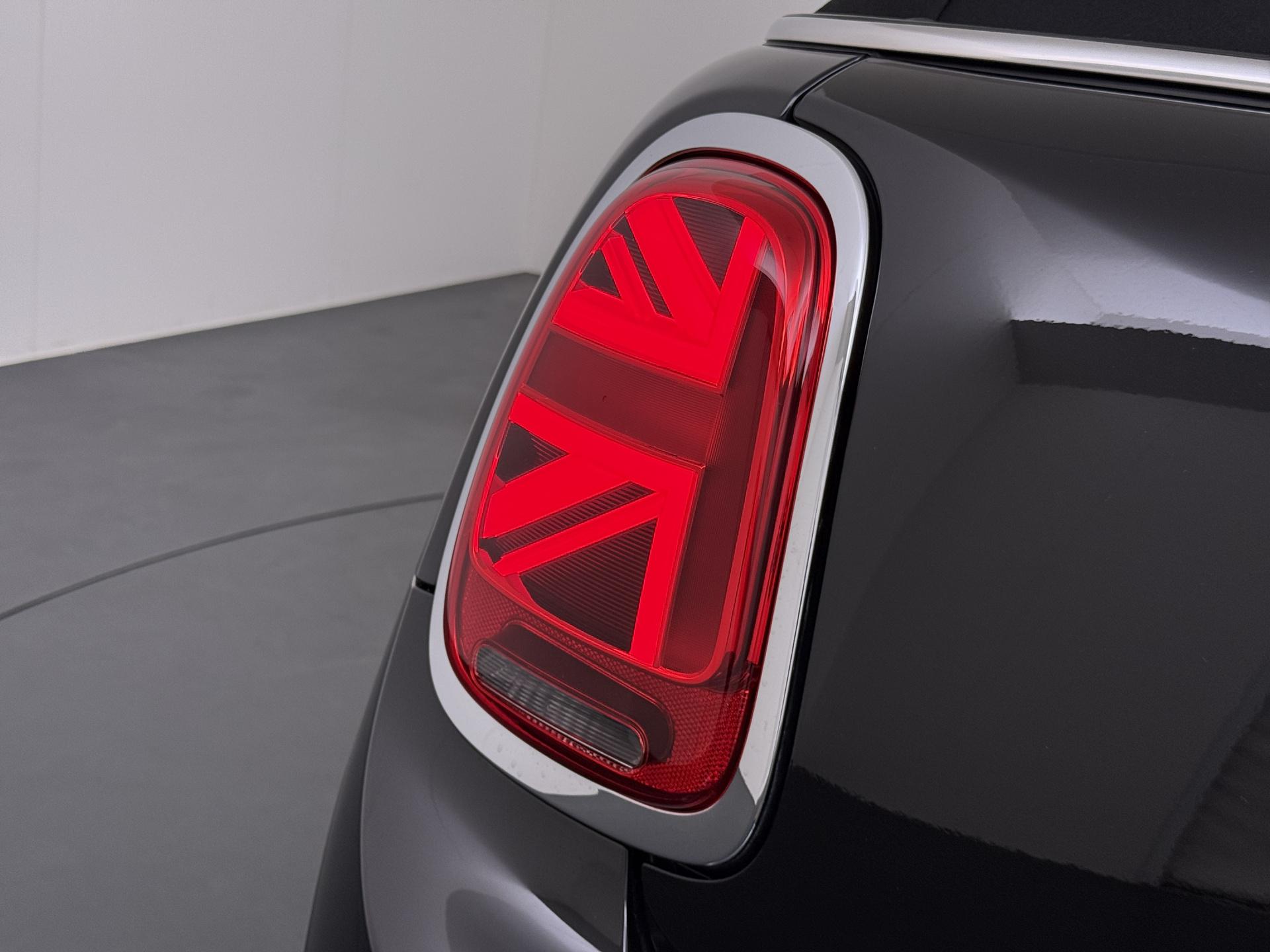 Mini Mini Cabrio 1.5 Cooper Sidewalk Edition 13