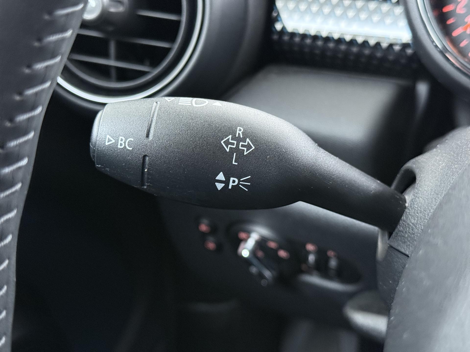 Mini Mini Cabrio 1.5 Cooper Sidewalk Edition 21