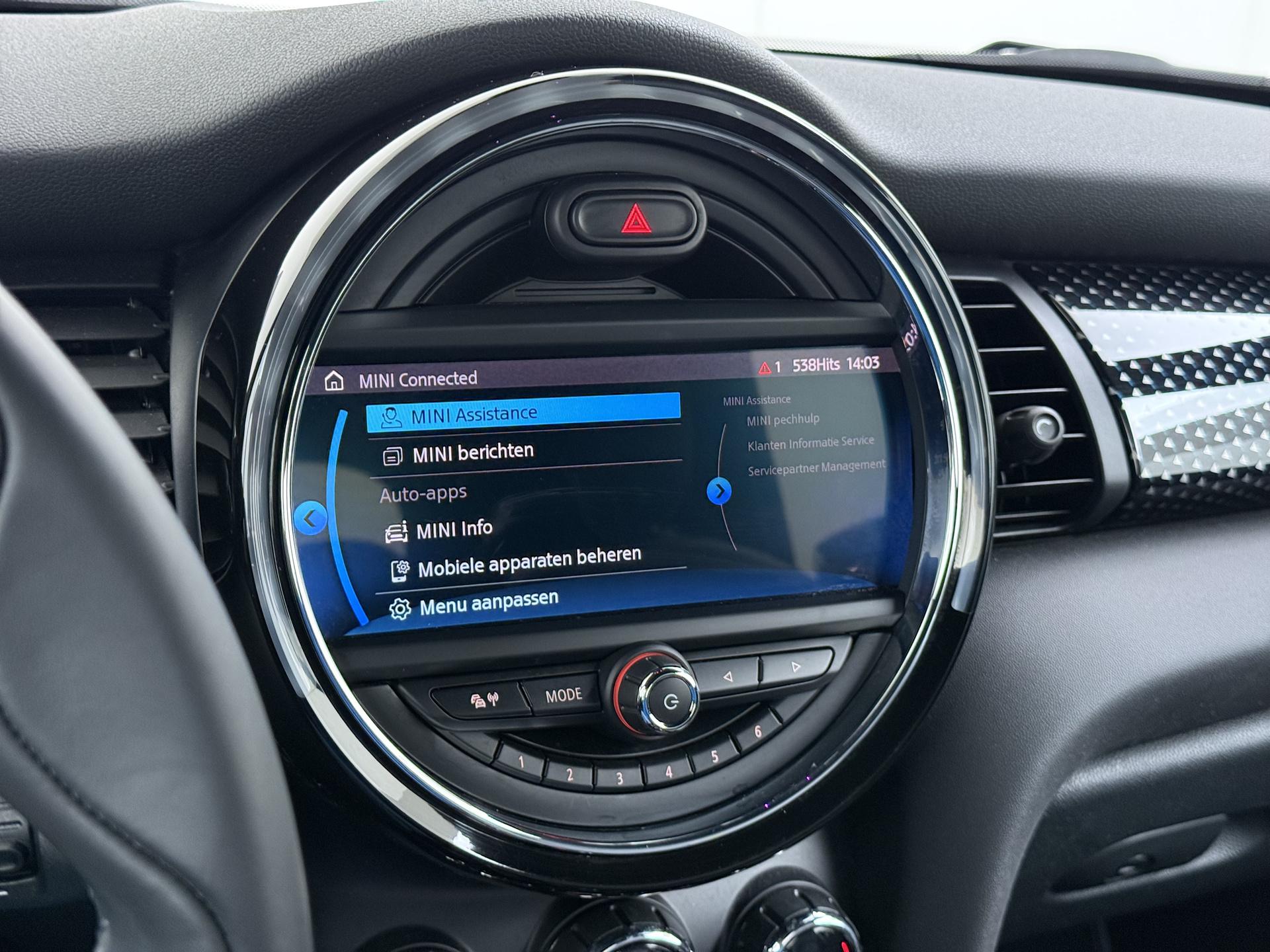 Mini Mini Cabrio 1.5 Cooper Sidewalk Edition 26