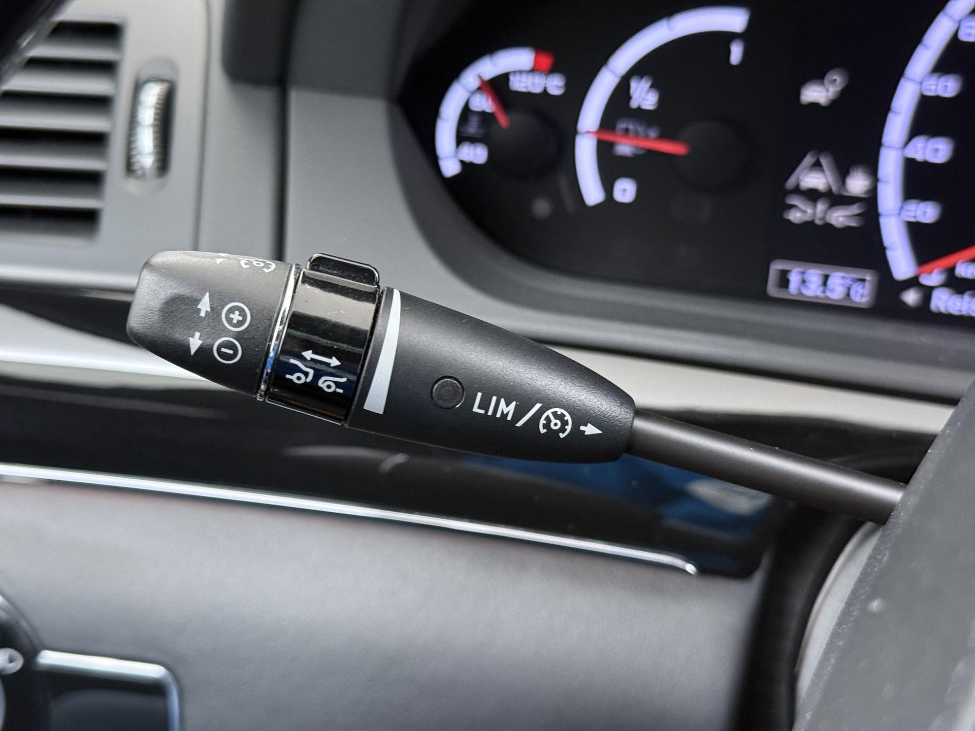 Mercedes-Benz S-Klasse S 63 AMG Lang 32