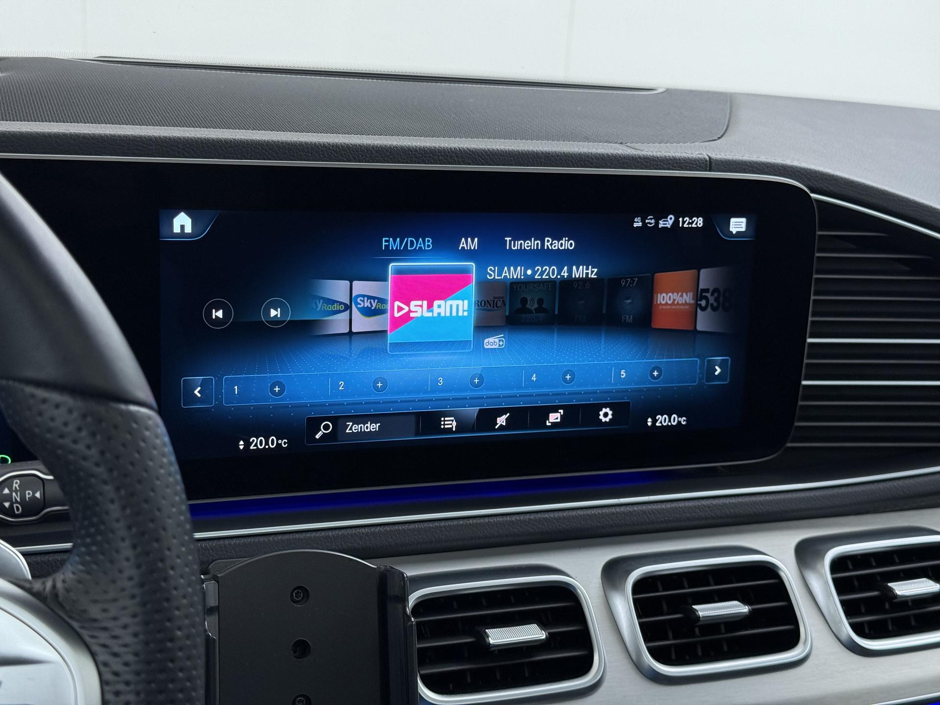 Mercedes-Benz GLS 400 d 4MATIC Premium Plus 37