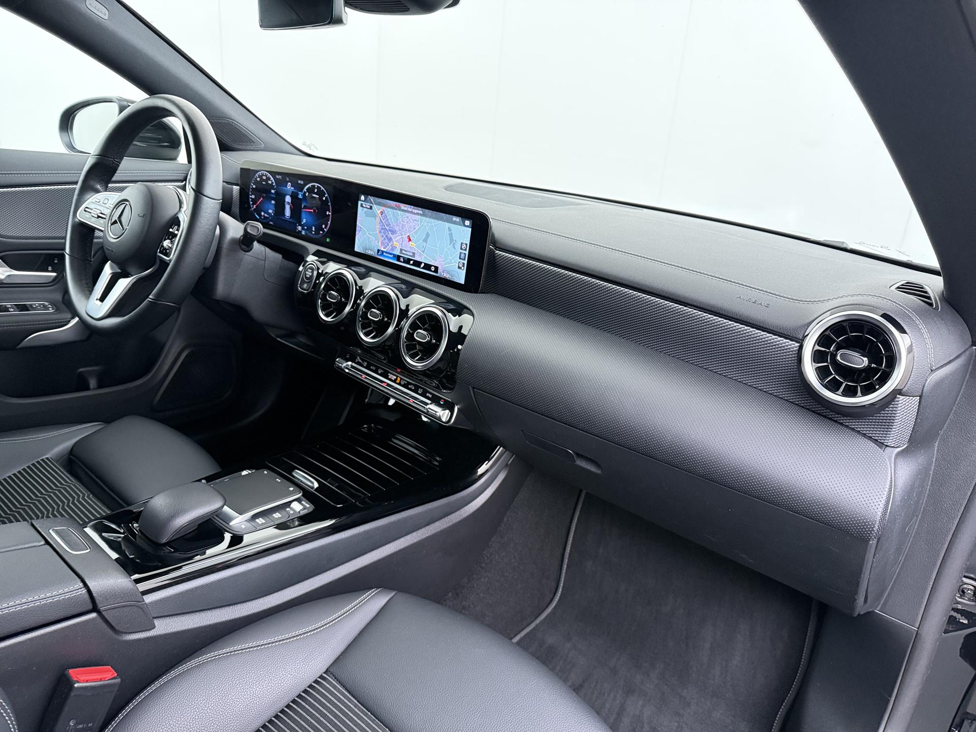 Mercedes-Benz CLA-klasse Shooting Brake 200 d Business Solution 10