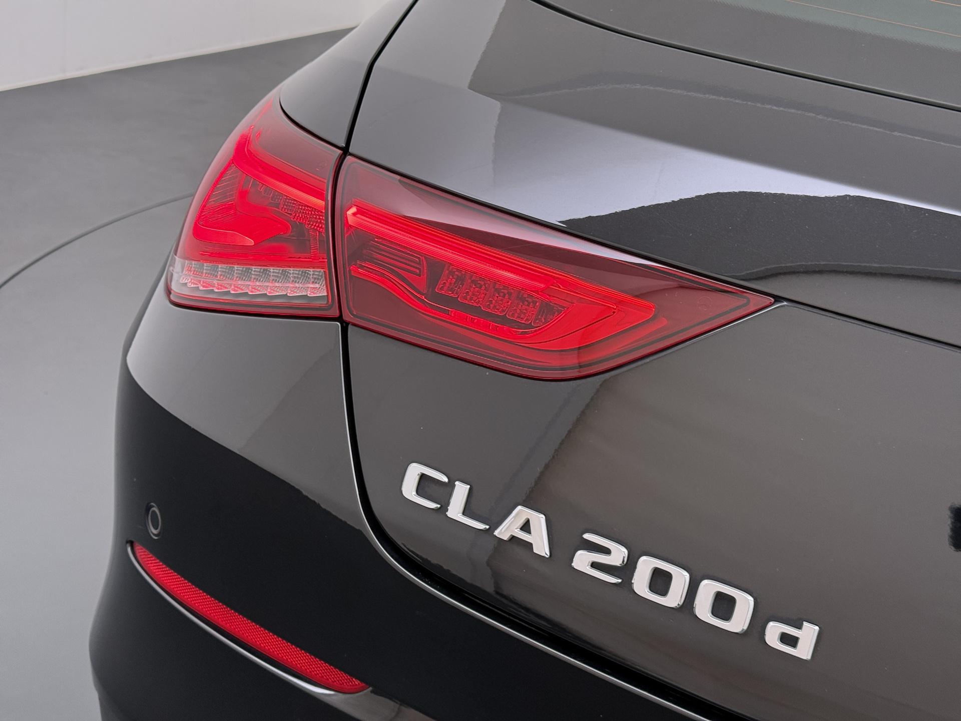 Mercedes-Benz CLA-klasse Shooting Brake 200 d Business Solution 12