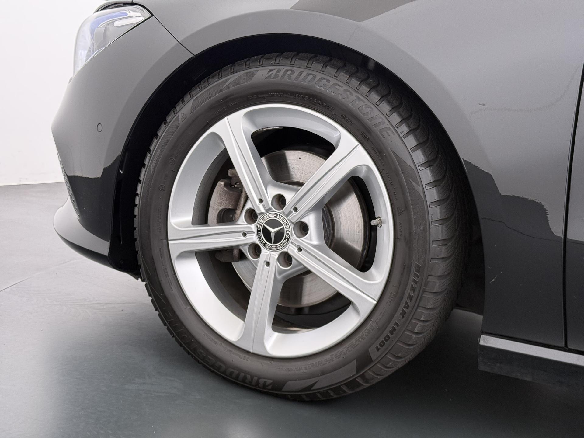 Mercedes-Benz CLA-klasse Shooting Brake 200 d Business Solution 16