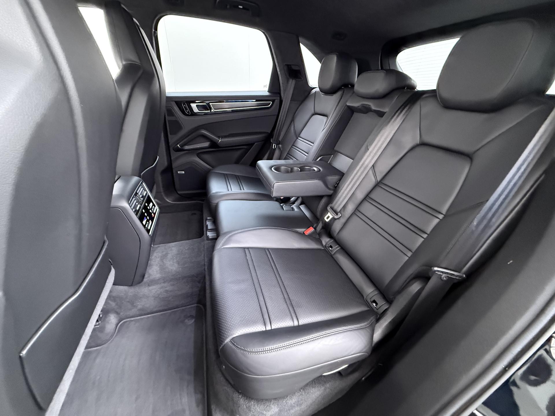 Porsche Cayenne 4.0 GTS 22