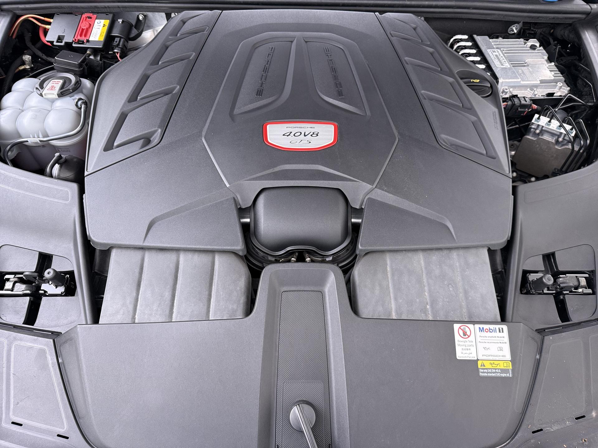 Porsche Cayenne 4.0 GTS 37