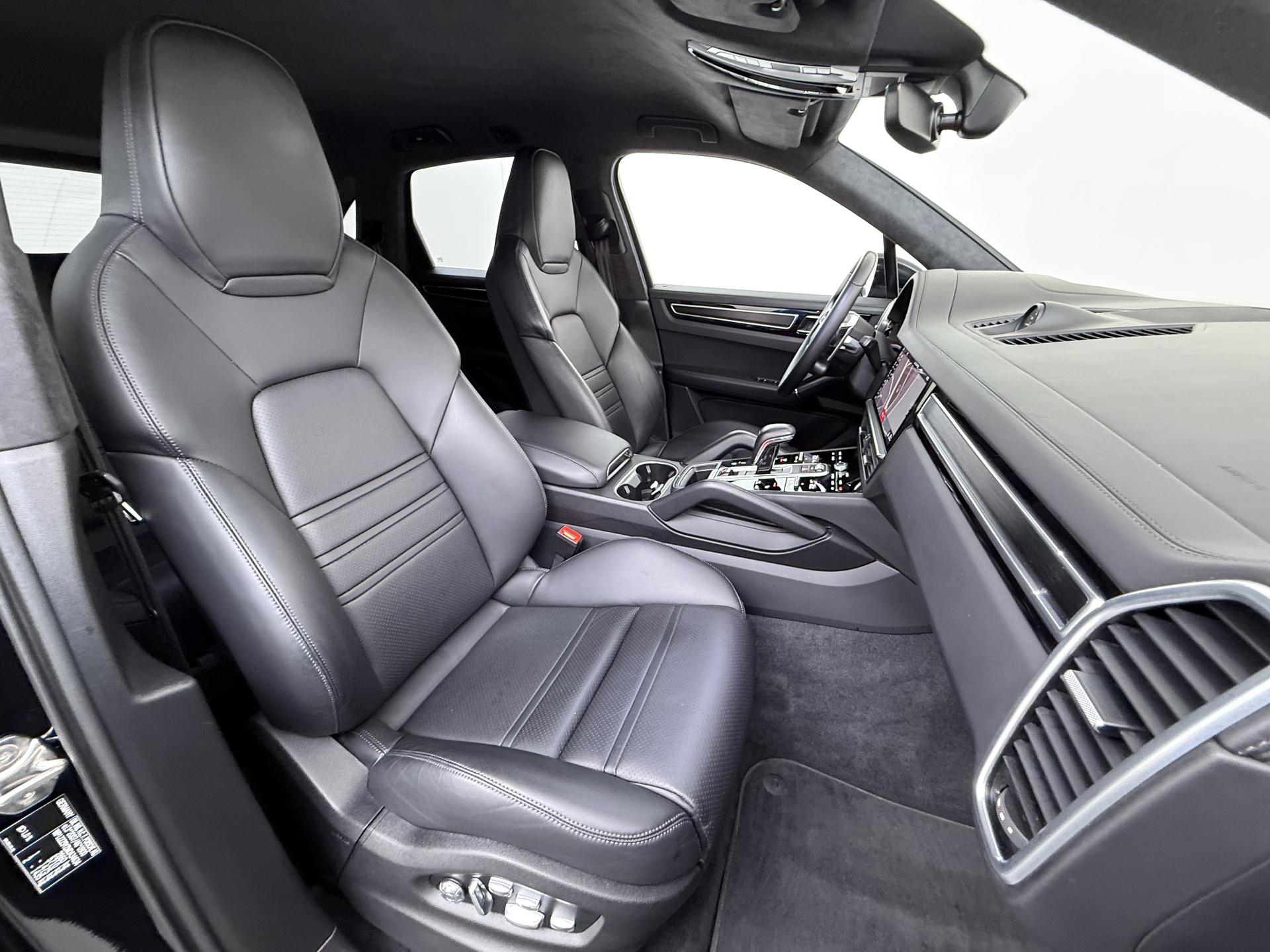 Porsche Cayenne 4.0 GTS 41