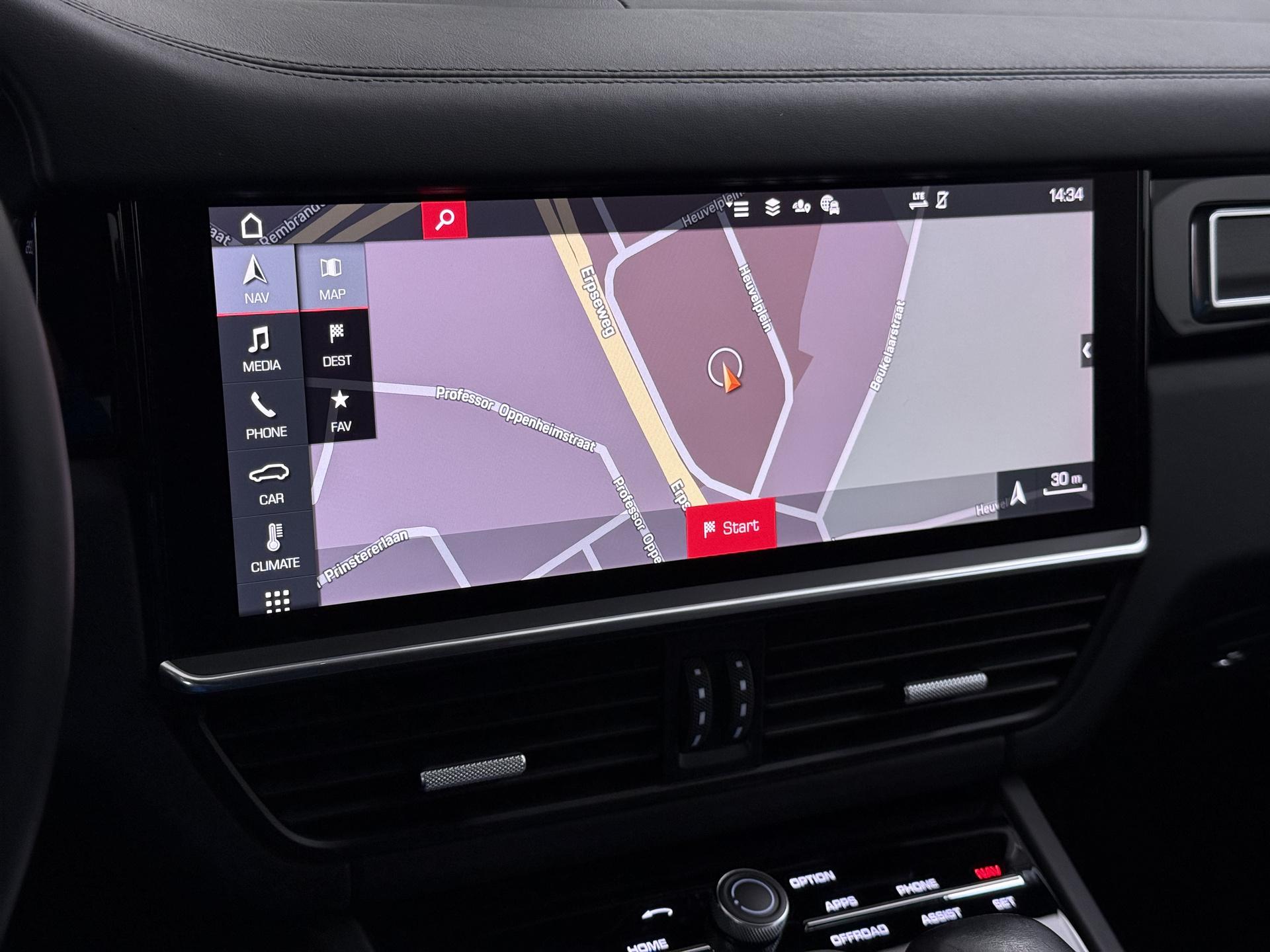 Porsche Cayenne 4.0 GTS 8