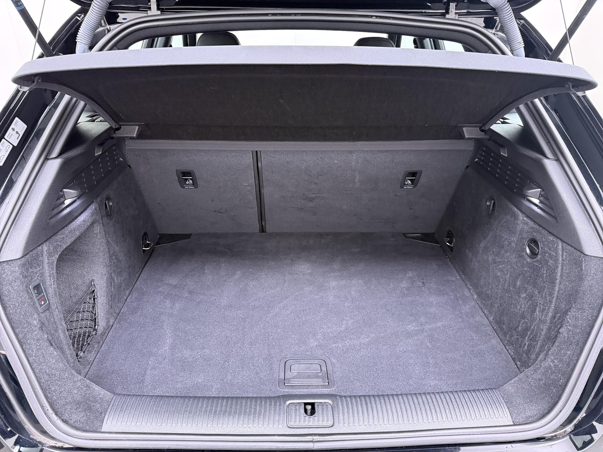 Audi A3 Sportback 1.0 TFSI Sport S Line Edition 14