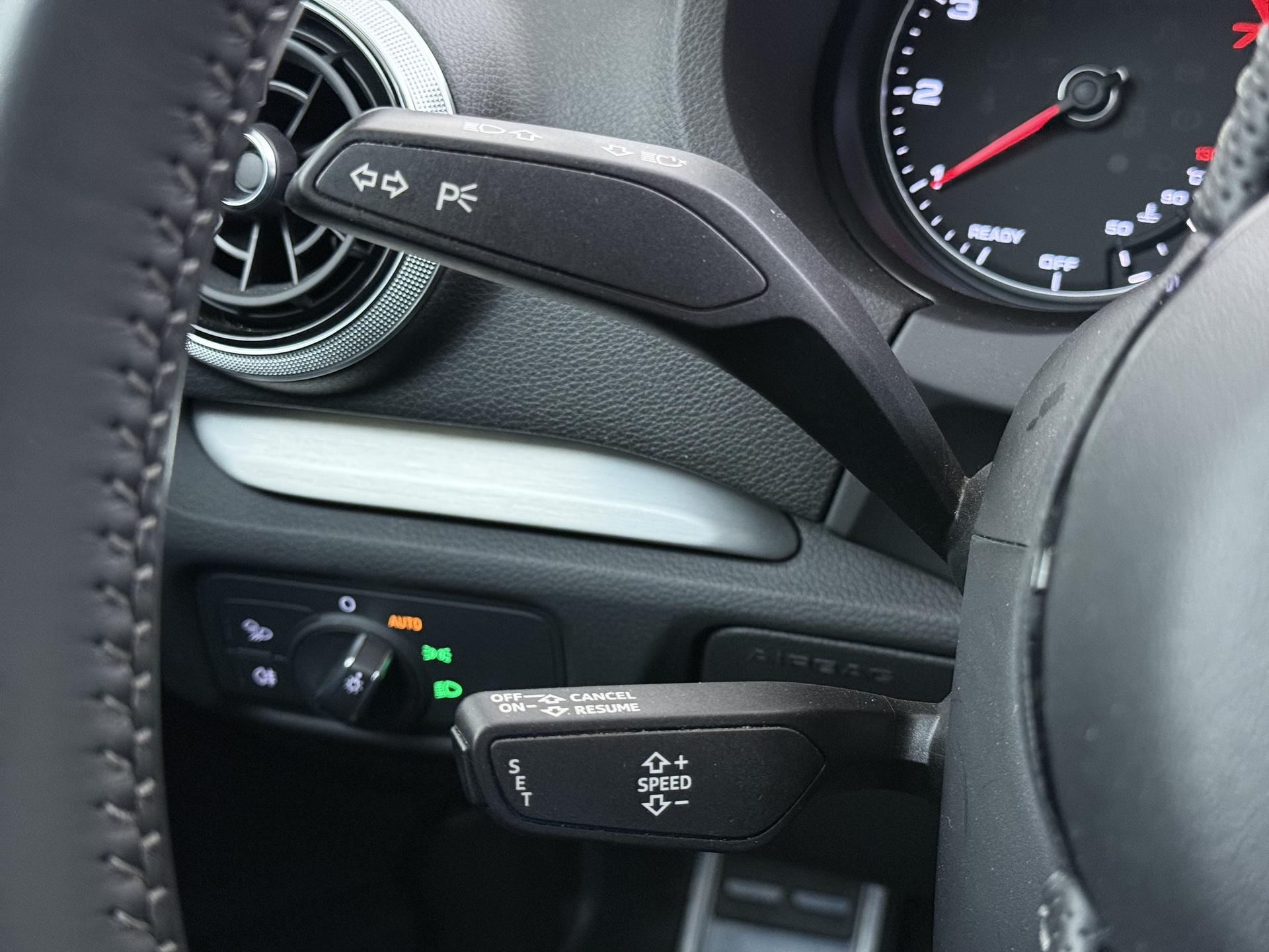 Audi A3 Sportback 1.0 TFSI Sport S Line Edition 22