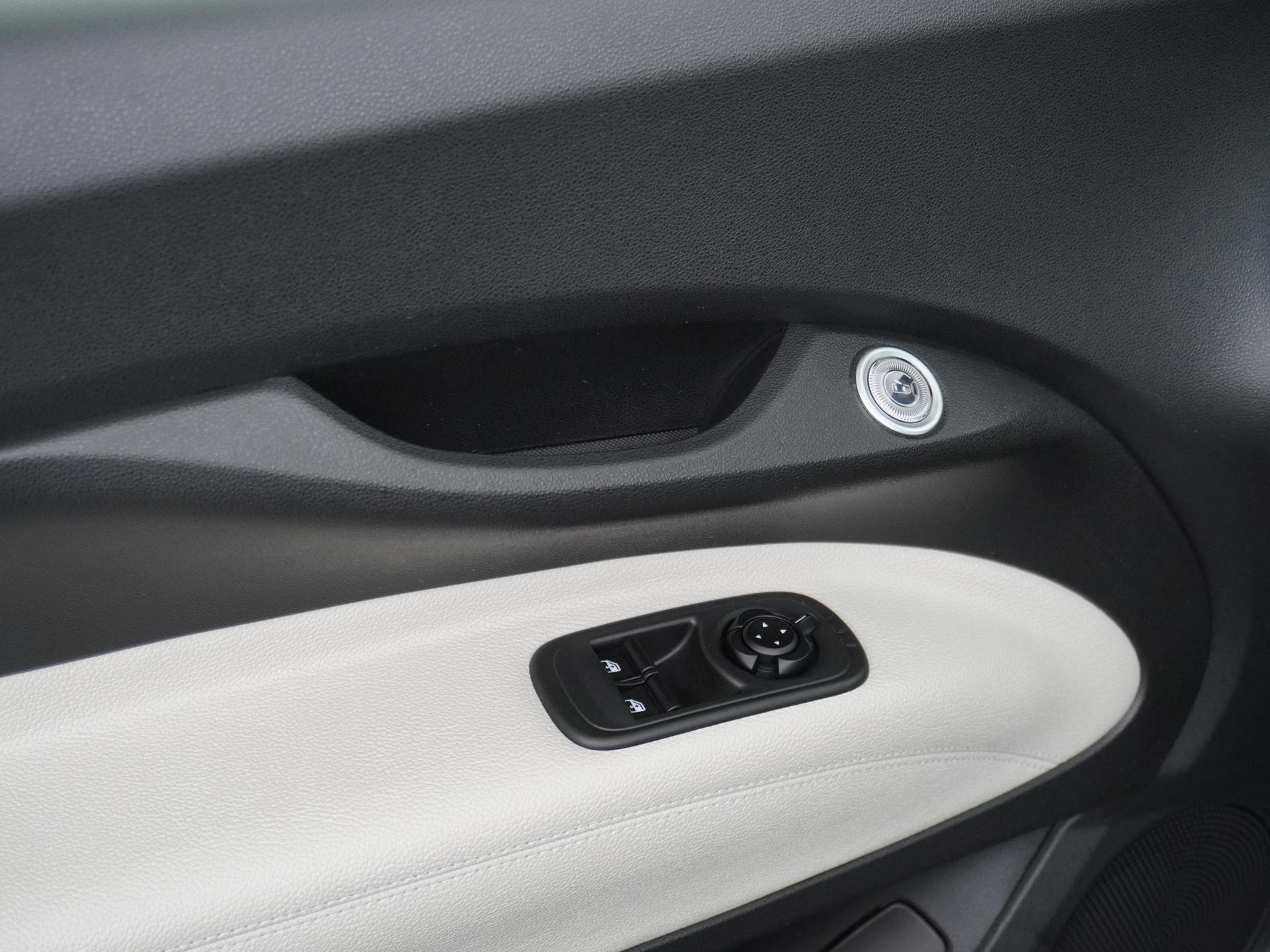 Fiat 500 La Prima 42 kWh 10