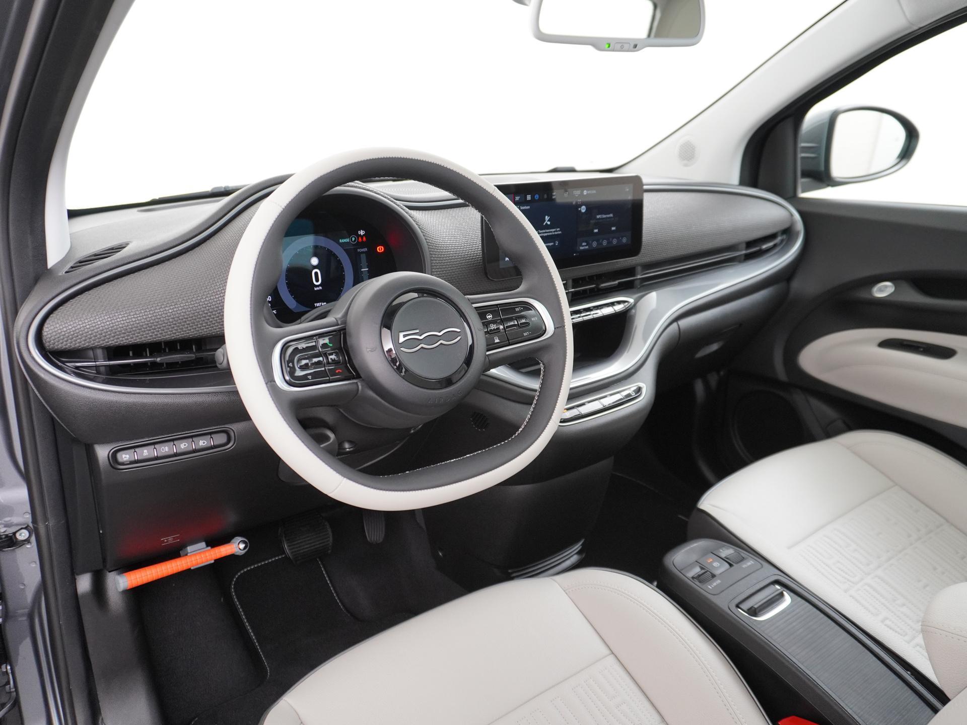 Fiat 500 La Prima 42 kWh 12