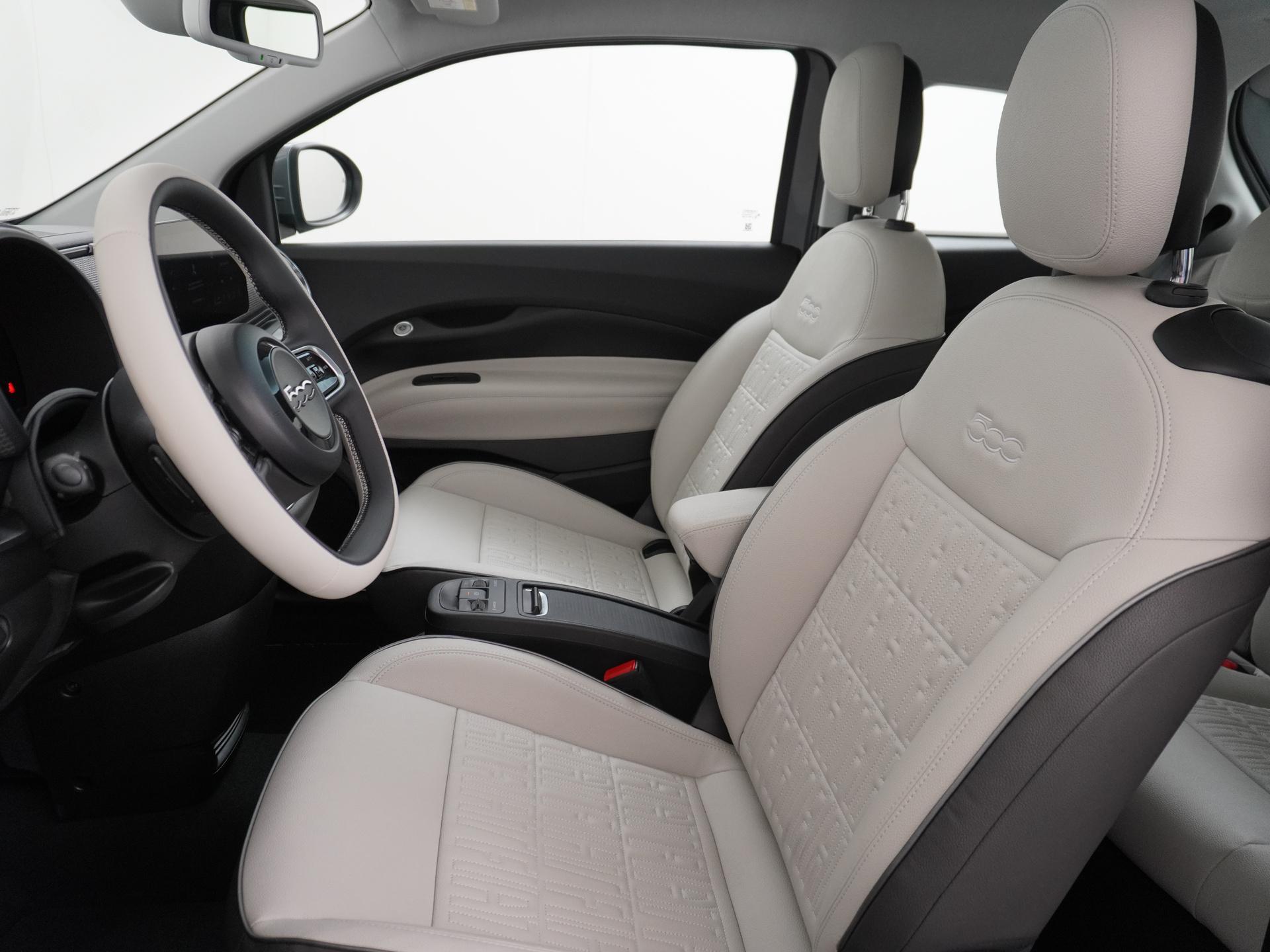 Fiat 500 La Prima 42 kWh 13