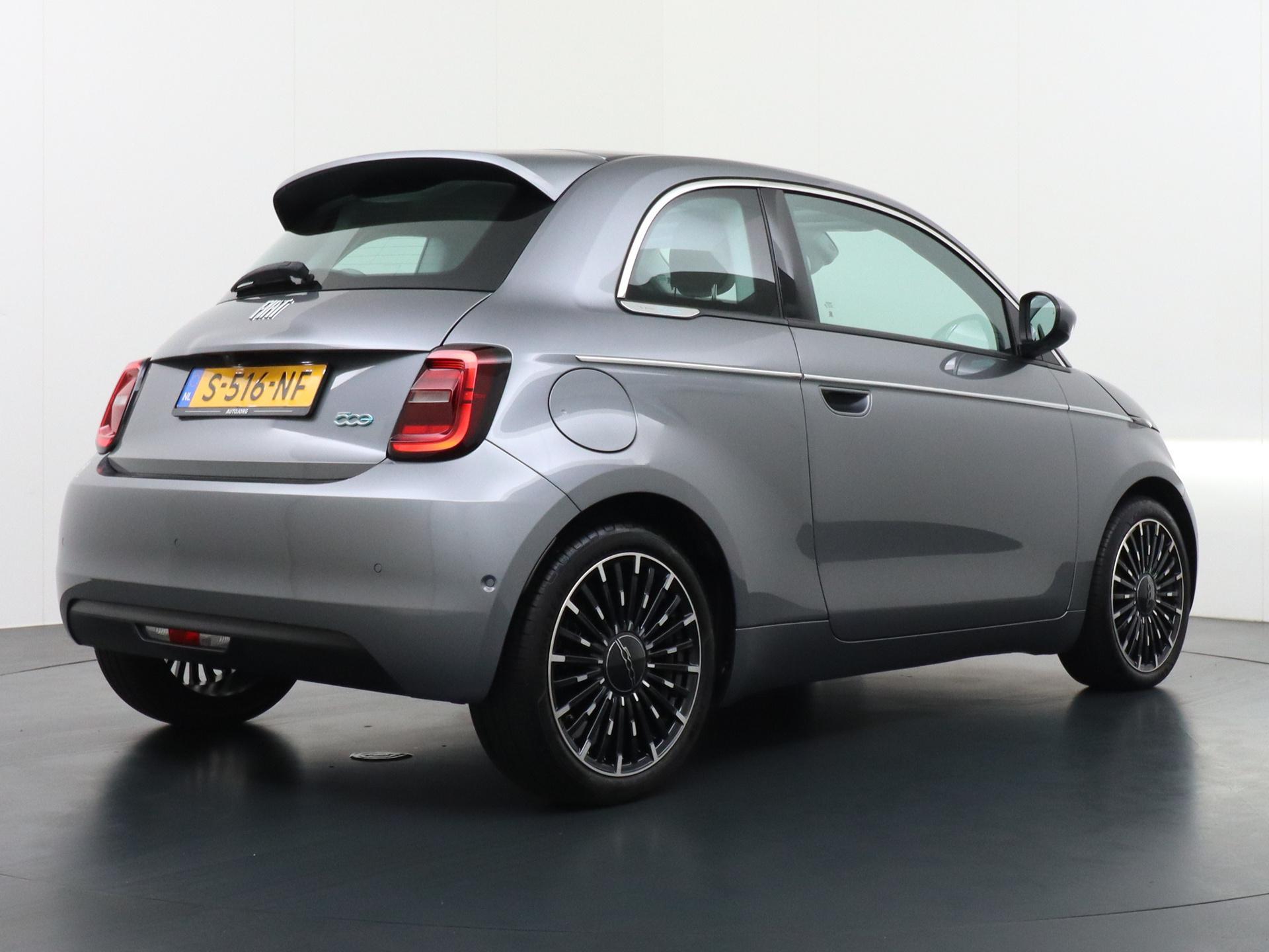 Fiat 500 La Prima 42 kWh 2