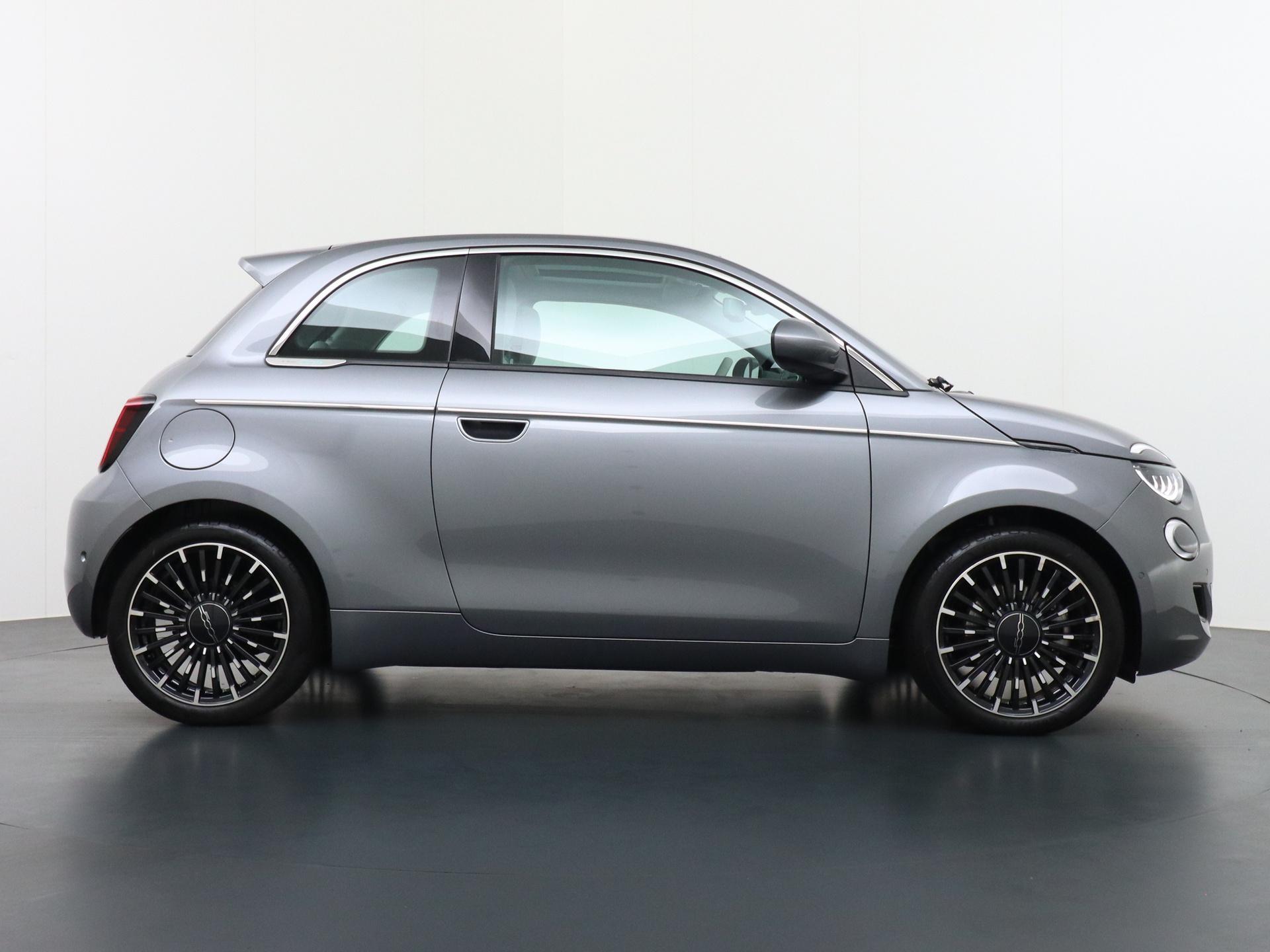 Fiat 500 La Prima 42 kWh 37