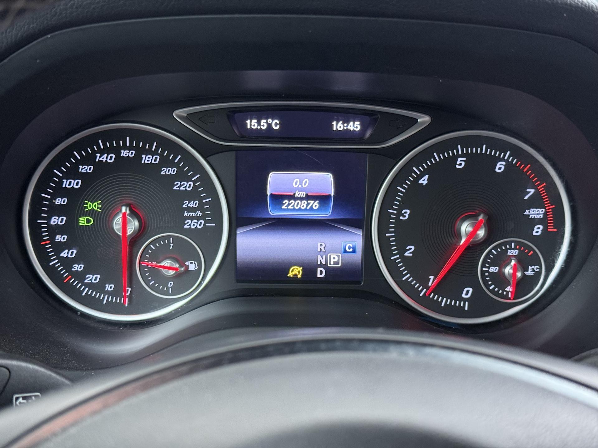 Mercedes-Benz B-klasse 200 Ambition 9