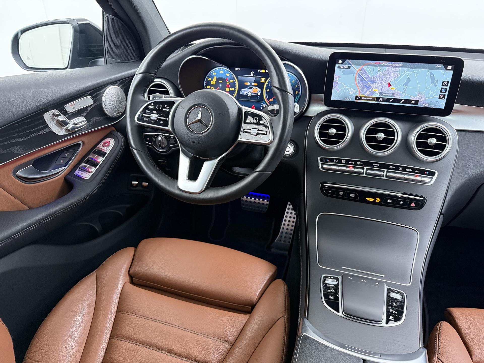 Mercedes-Benz GLC-klasse Coupé 300e 4MATIC AMG Premium Plus 10