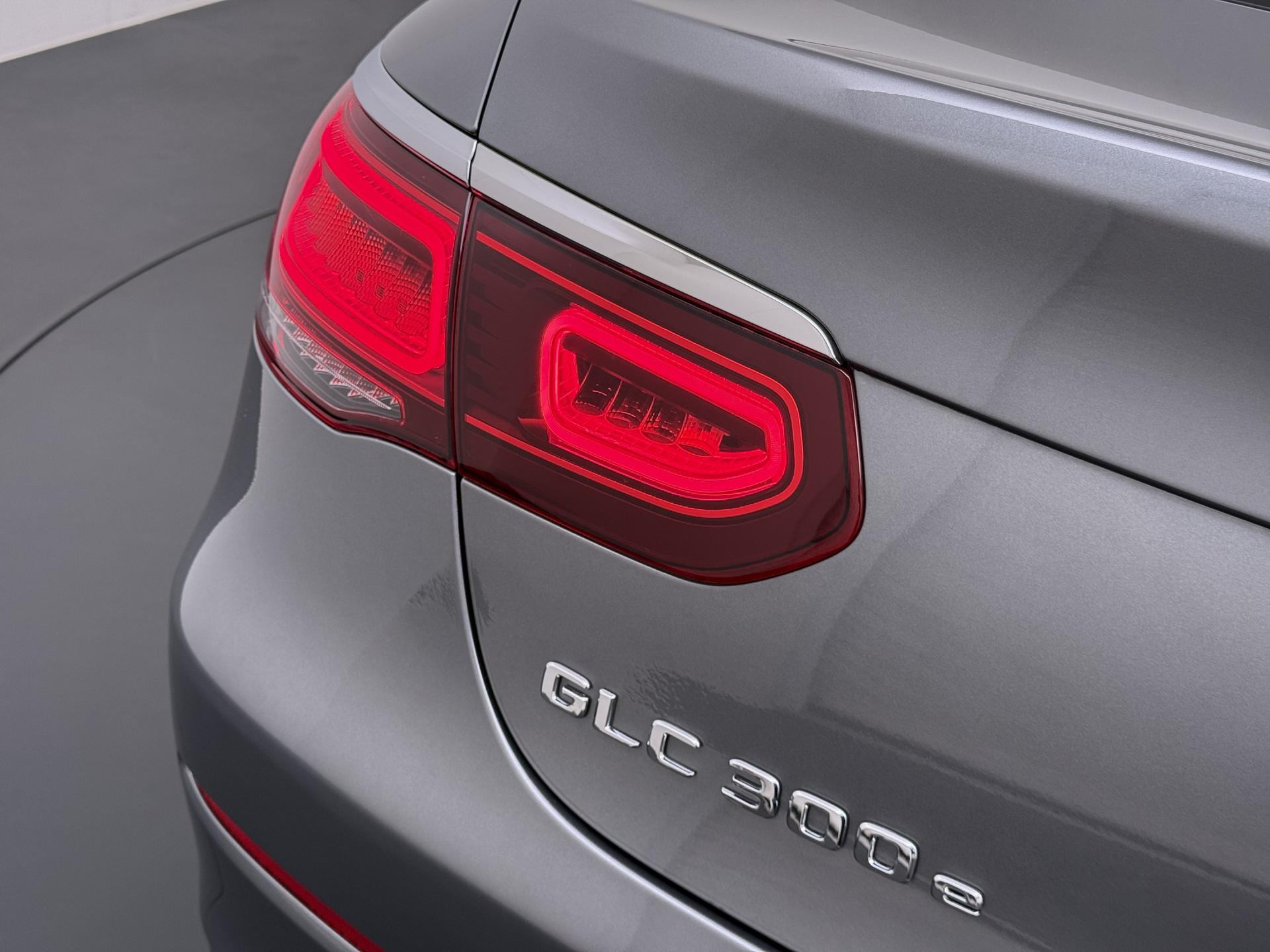 Mercedes-Benz GLC-klasse Coupé 300e 4MATIC AMG Premium Plus 18