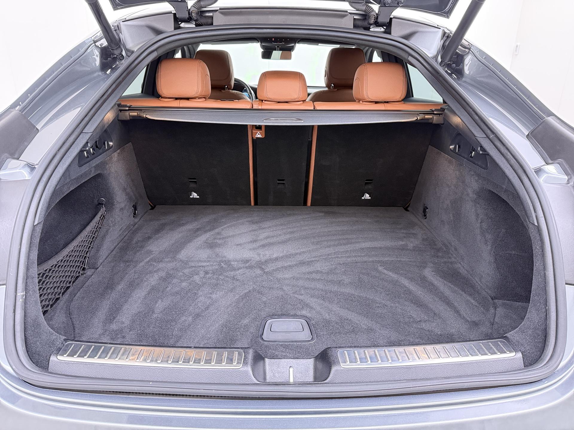 Mercedes-Benz GLC-klasse Coupé 300e 4MATIC AMG Premium Plus 20