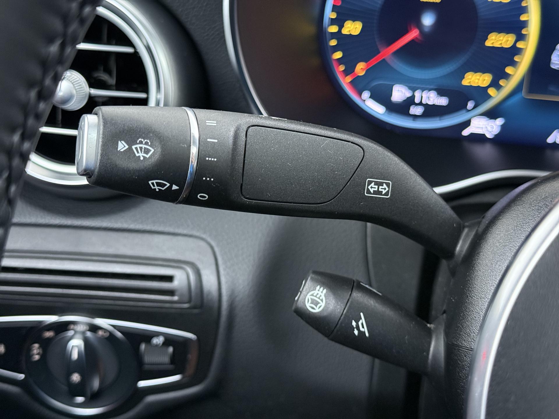 Mercedes-Benz GLC-klasse Coupé 300e 4MATIC AMG Premium Plus 33