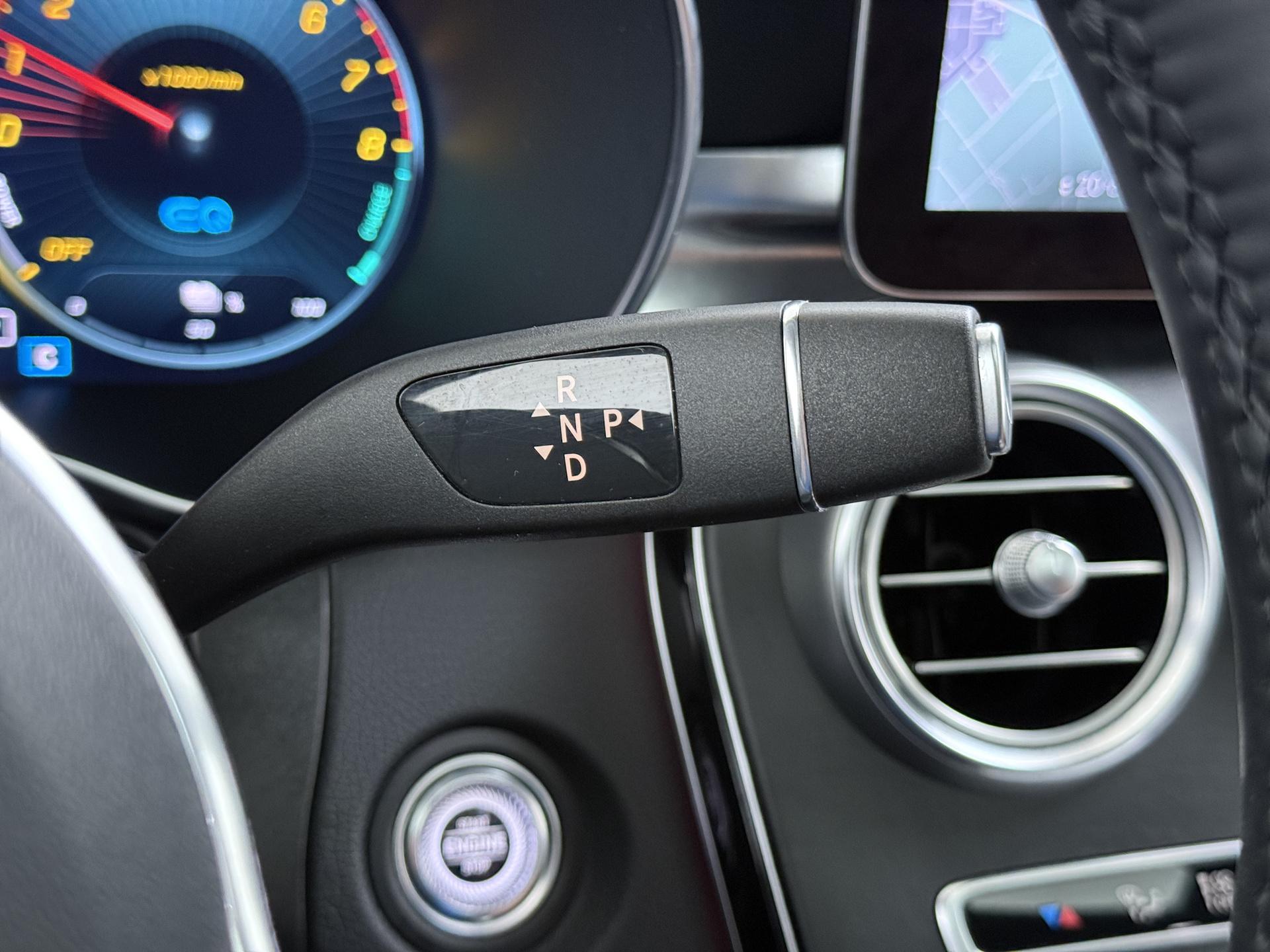 Mercedes-Benz GLC-klasse Coupé 300e 4MATIC AMG Premium Plus 34