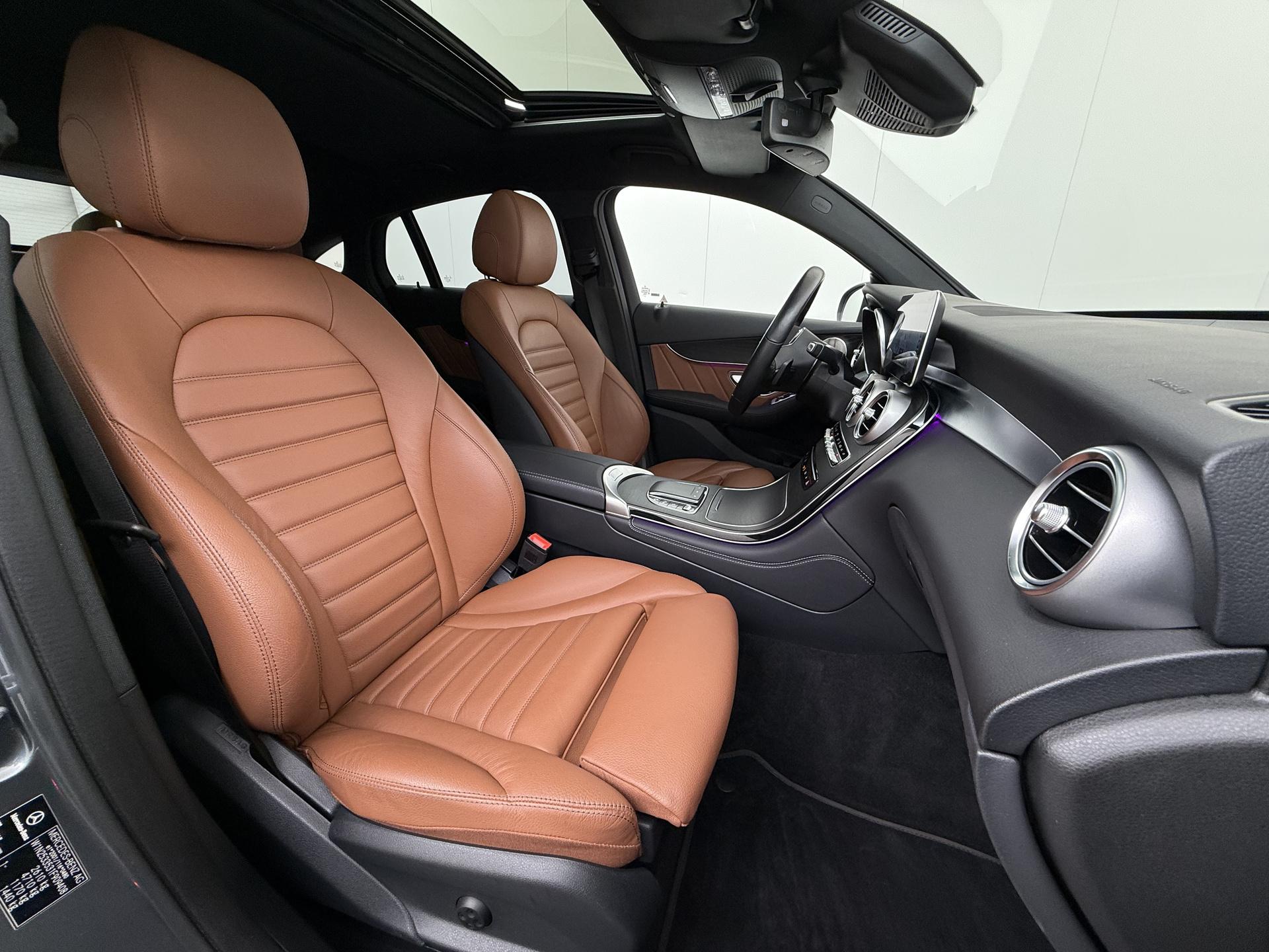 Mercedes-Benz GLC-klasse Coupé 300e 4MATIC AMG Premium Plus 49