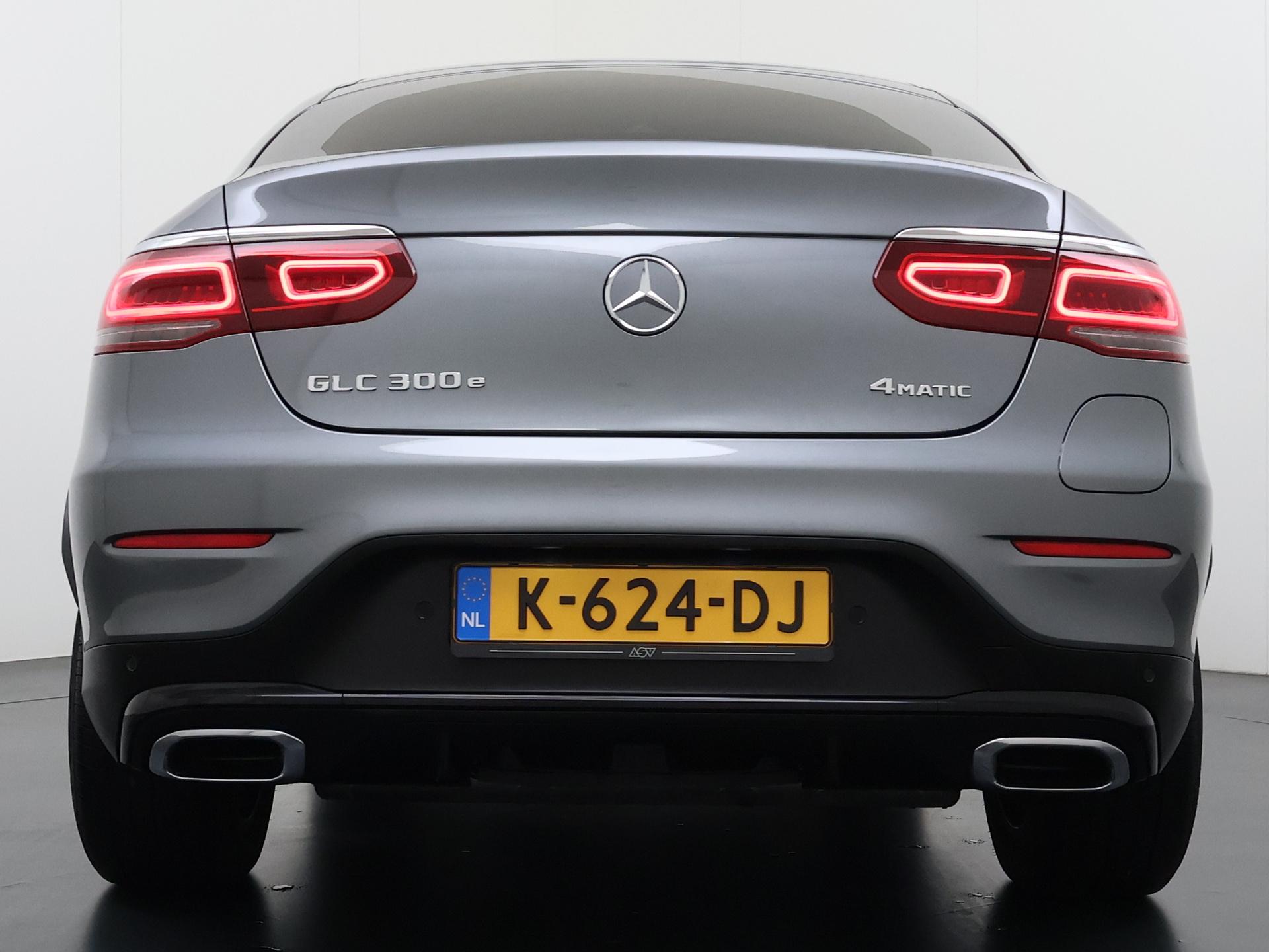 Mercedes-Benz GLC-klasse Coupé 300e 4MATIC AMG Premium Plus 7